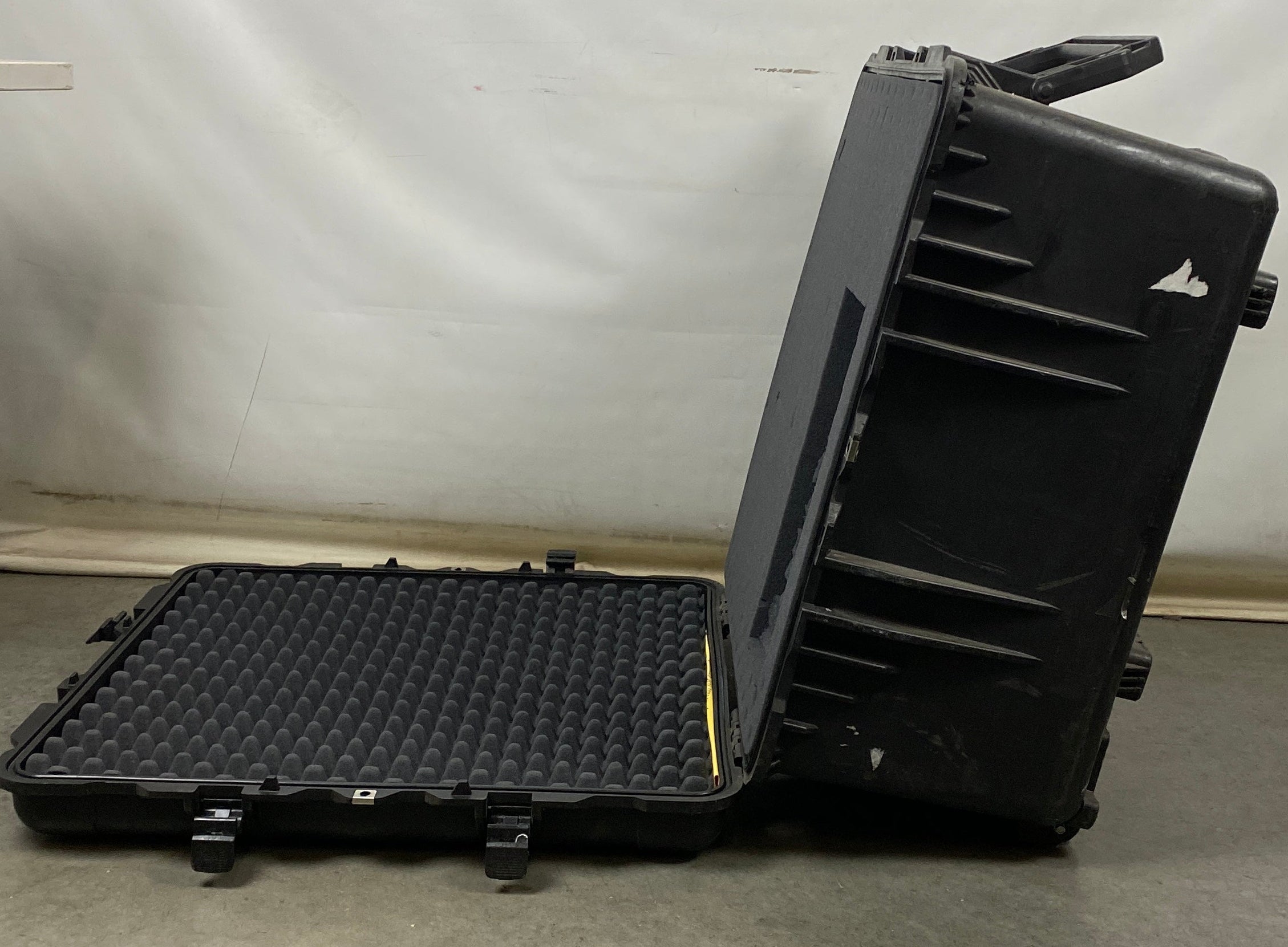 Pelican Hard Protective Equipment Case with Foam Insert Black