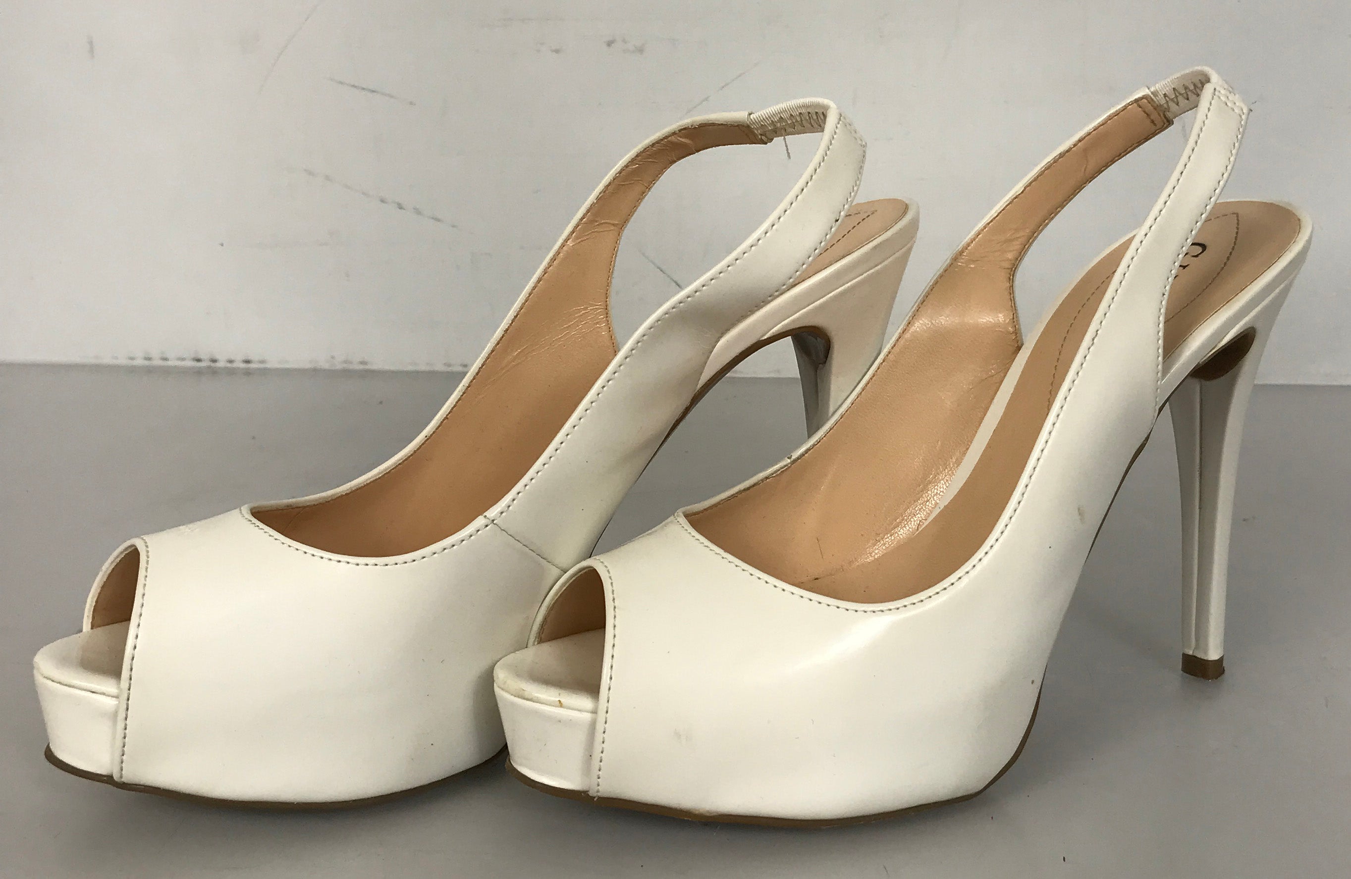 Guess White High Heels Women's Size 9M