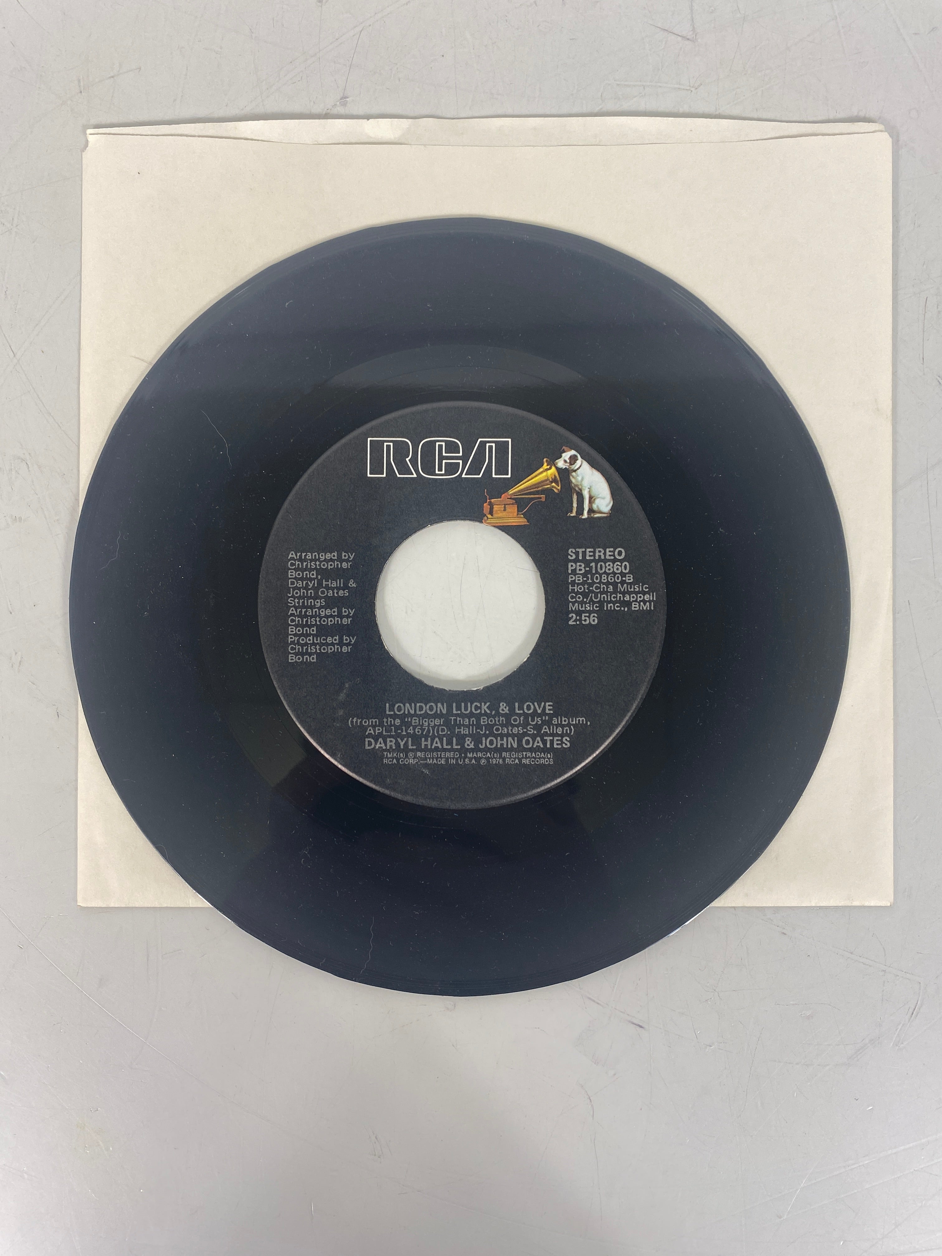 Hall and Oates Rich Girl Vinyl Record 45