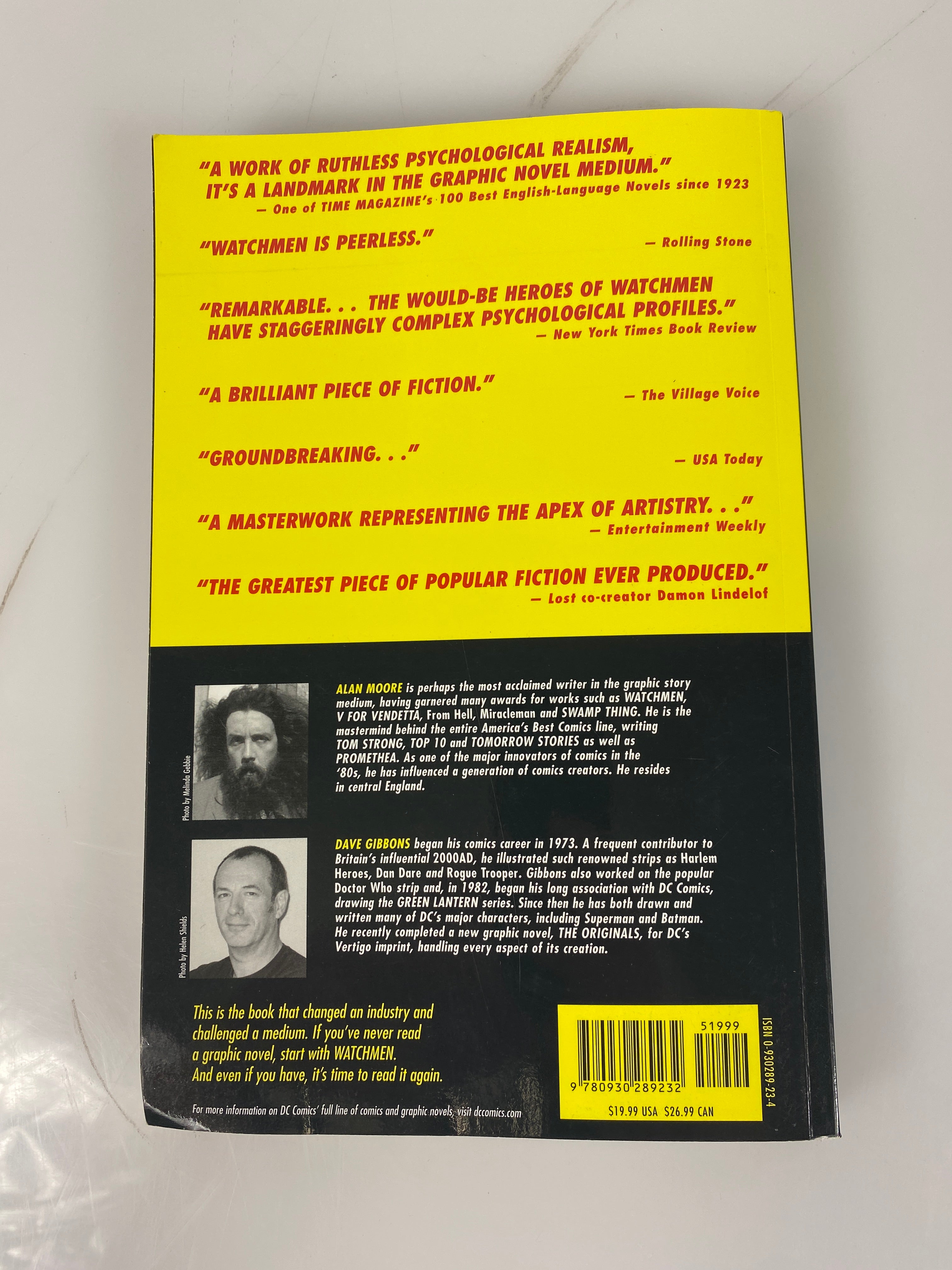 The Watchmen DC Comics Graphic Novel Alan Moore Dave Gibbons 2005