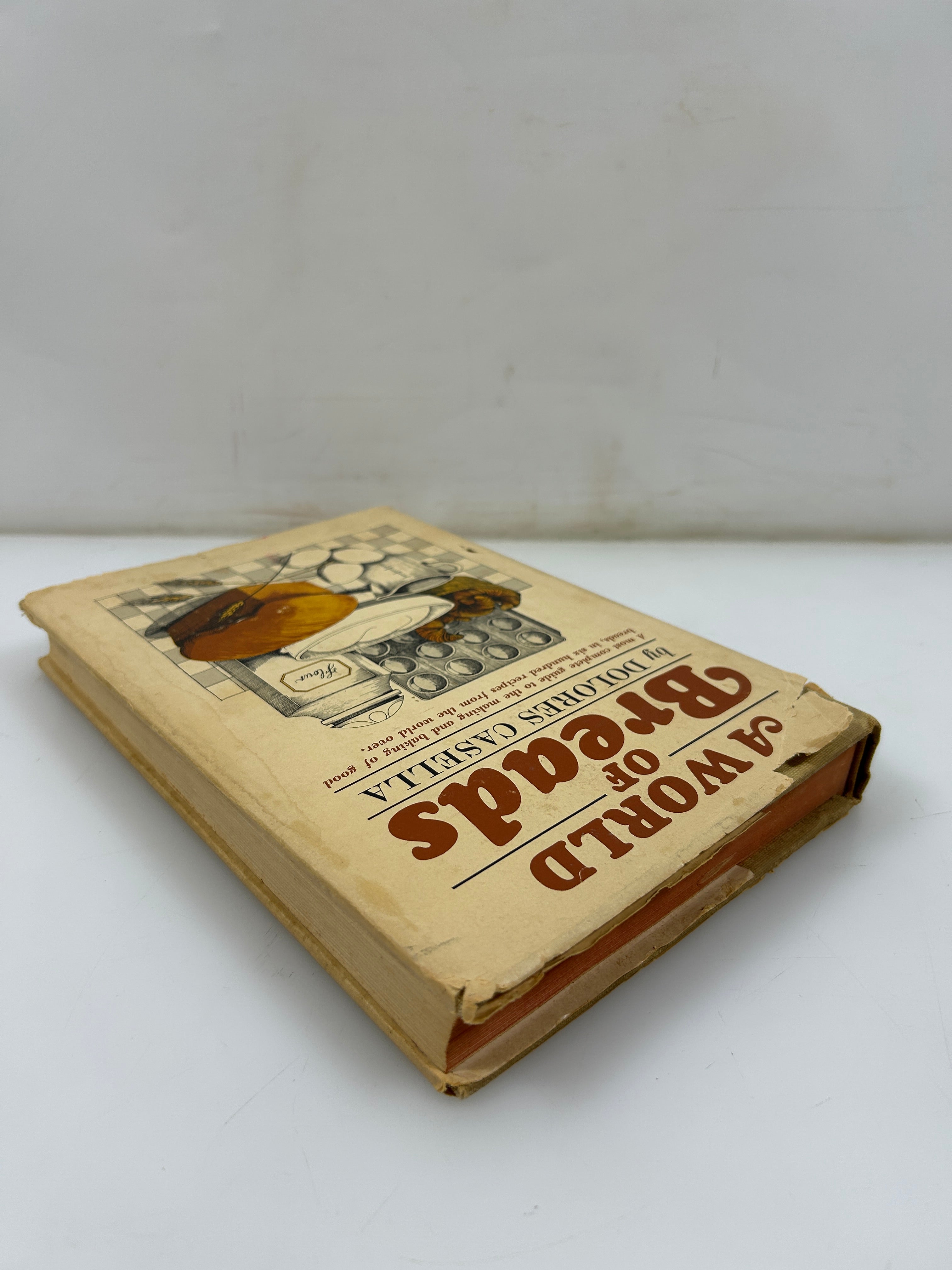 A World of Breads by Delores Casella David White Co 1966 HCDJ BCE