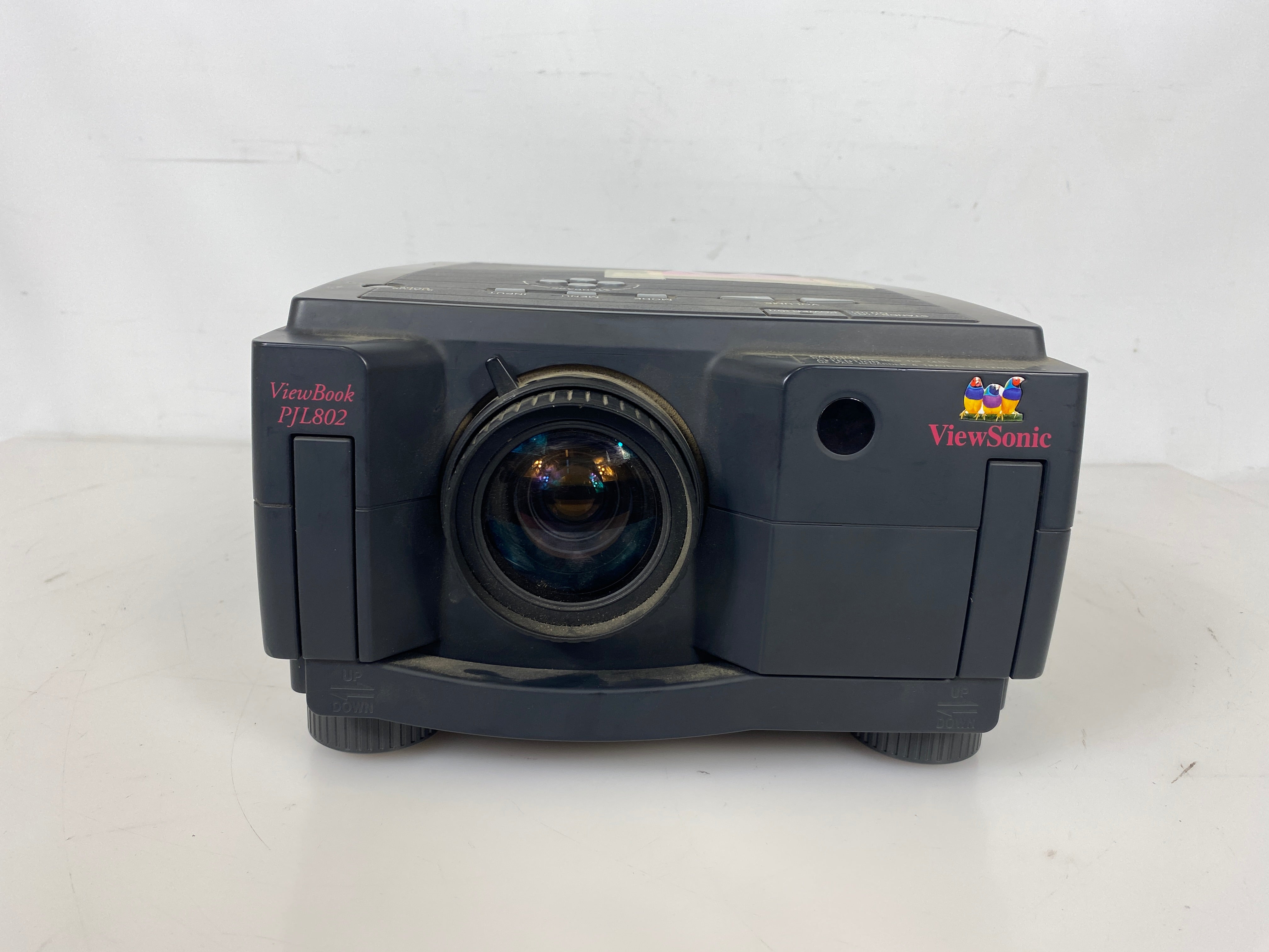 ViewSonic PJL802 Viewbook Projector