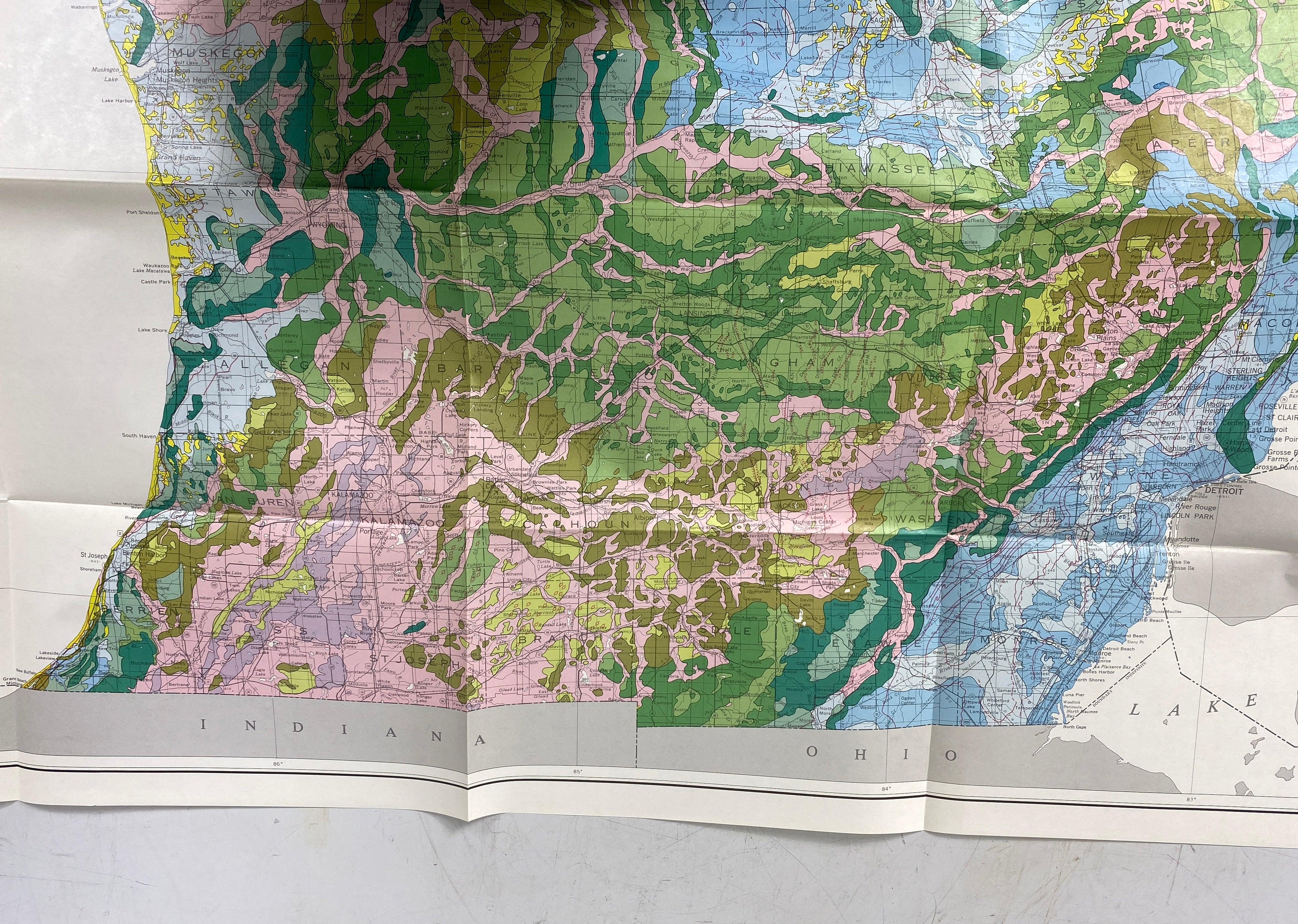 2 Vintage Maps Quaternary Geology of Northern/Southern Michigan 1982