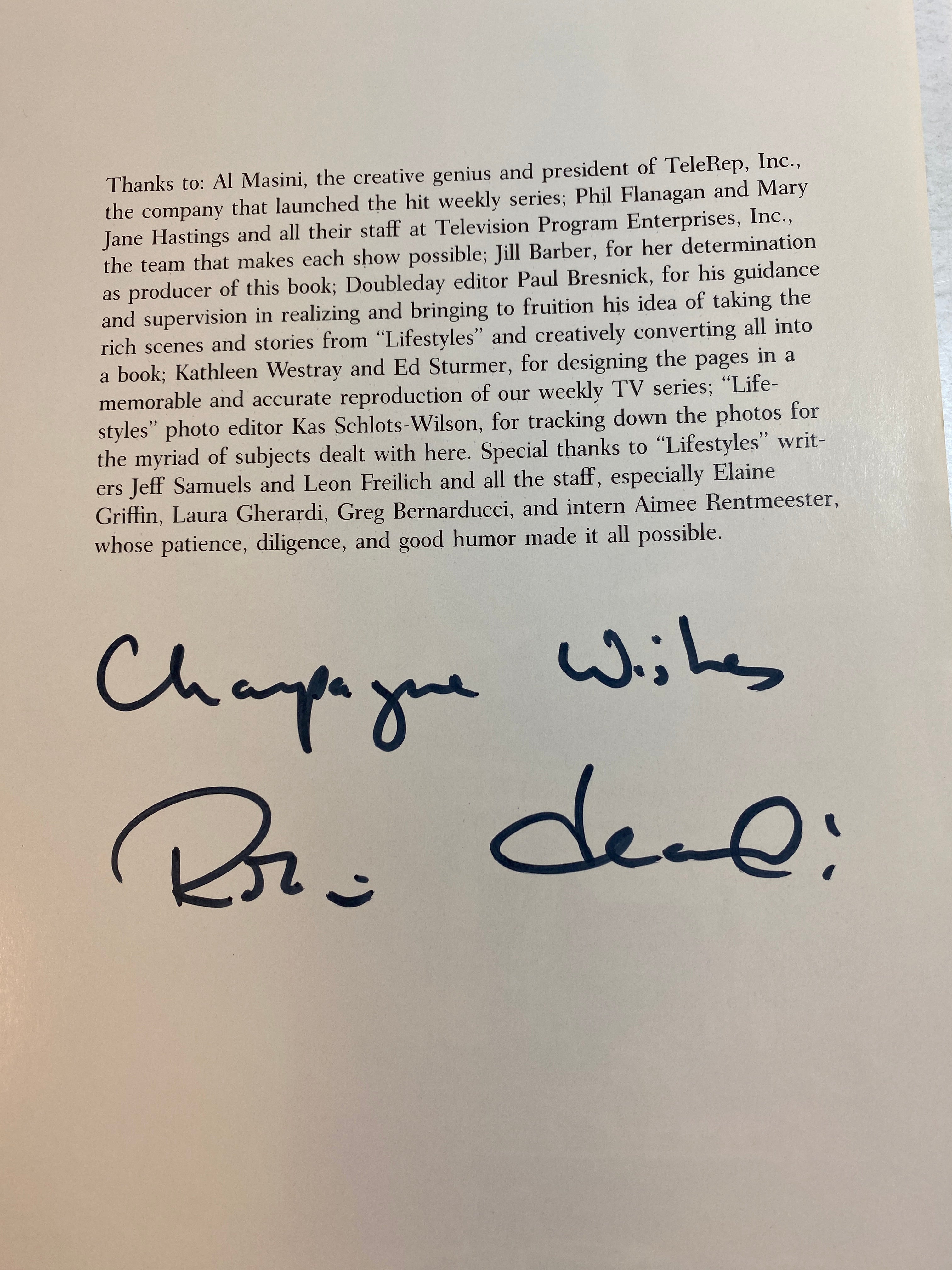 Robin Leach Lifestyles of the Rich and Famous SC 1986 *Signed*