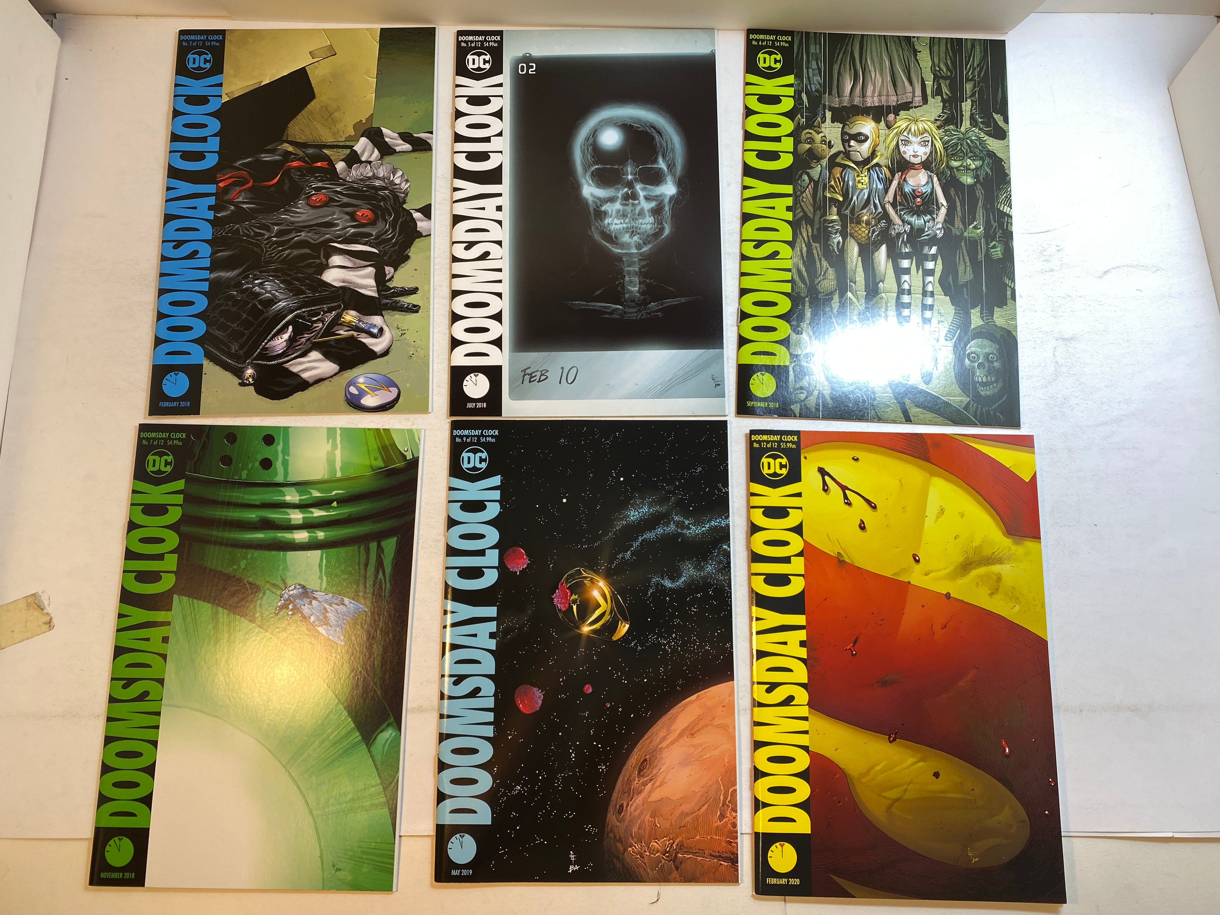 Lot of 6 Doomsday Clock DC Comics 2018-2020