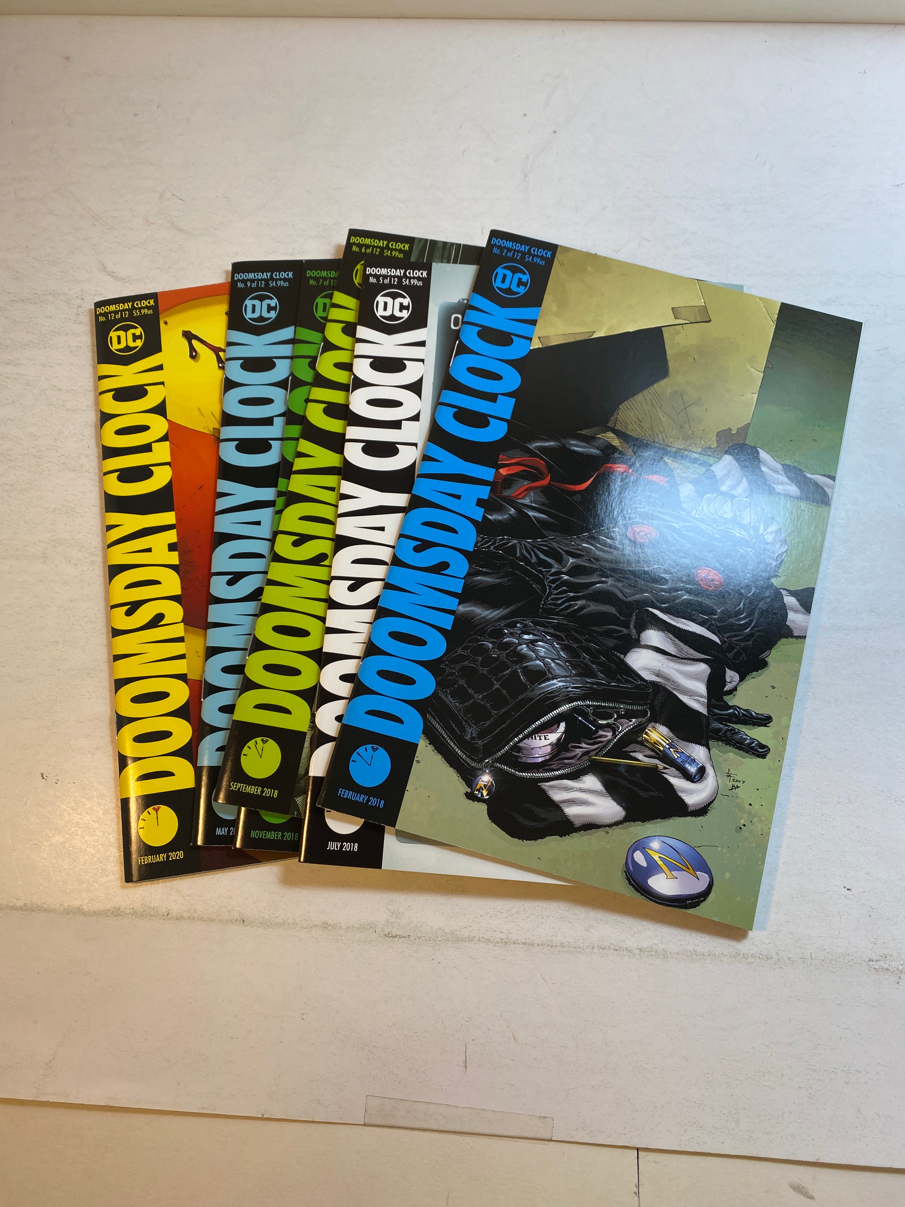 Lot of 6 Doomsday Clock DC Comics 2018-2020