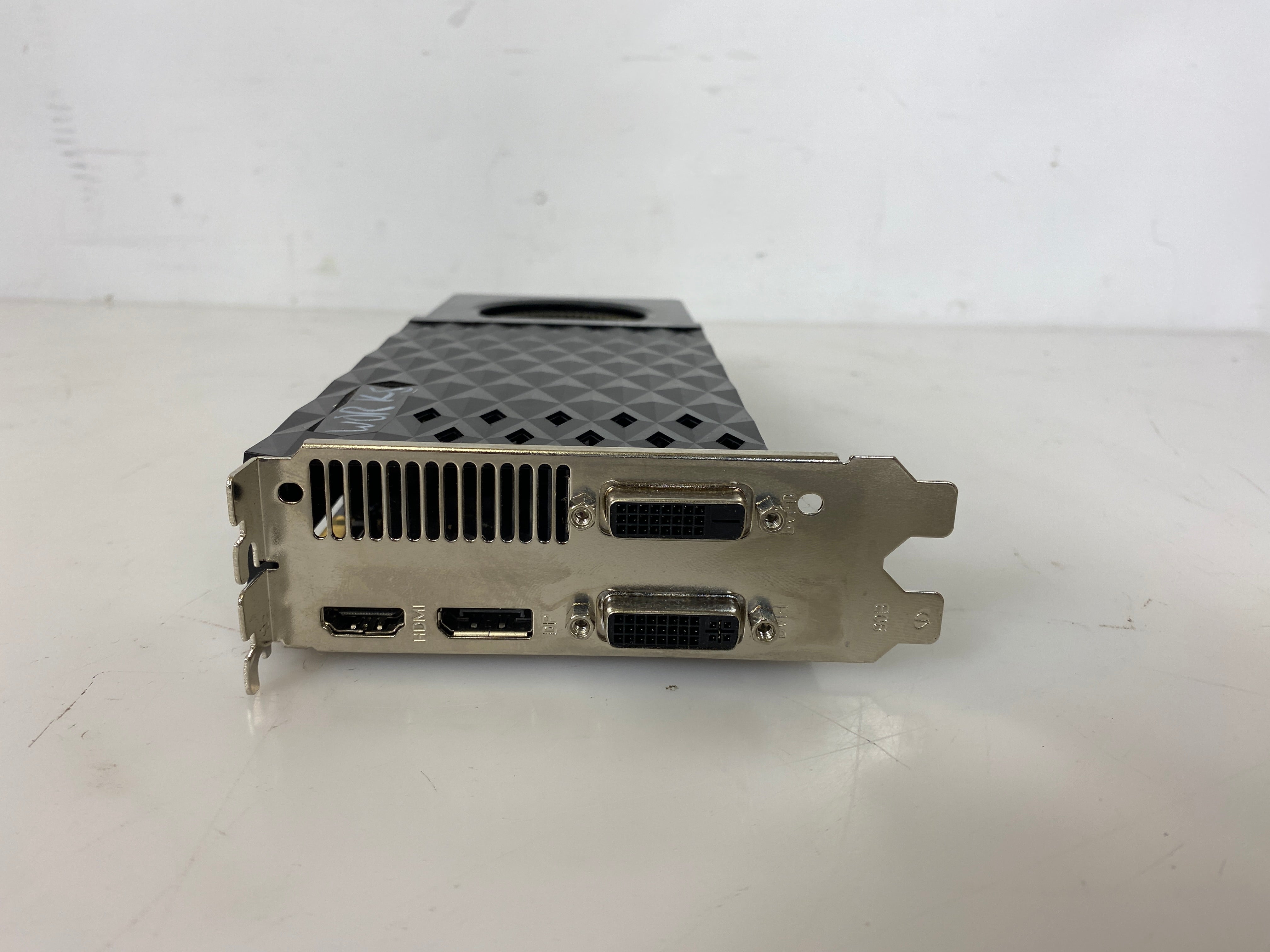 PNY GEFORCE® GTX 760 2GB GDDR5 Enthusiast Edition Graphics Card