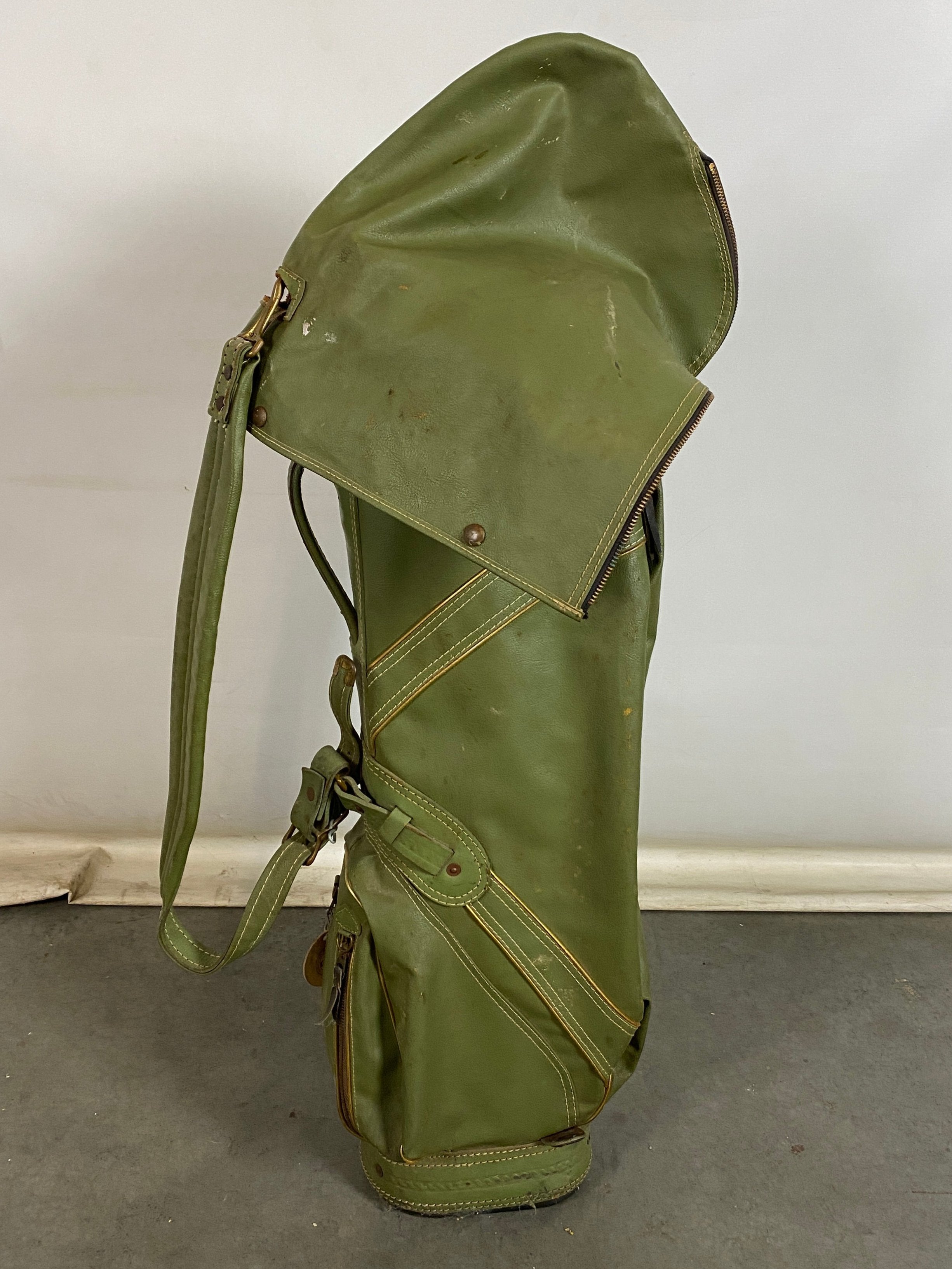 Vintage Green MacGregor Golf Bag with Cover