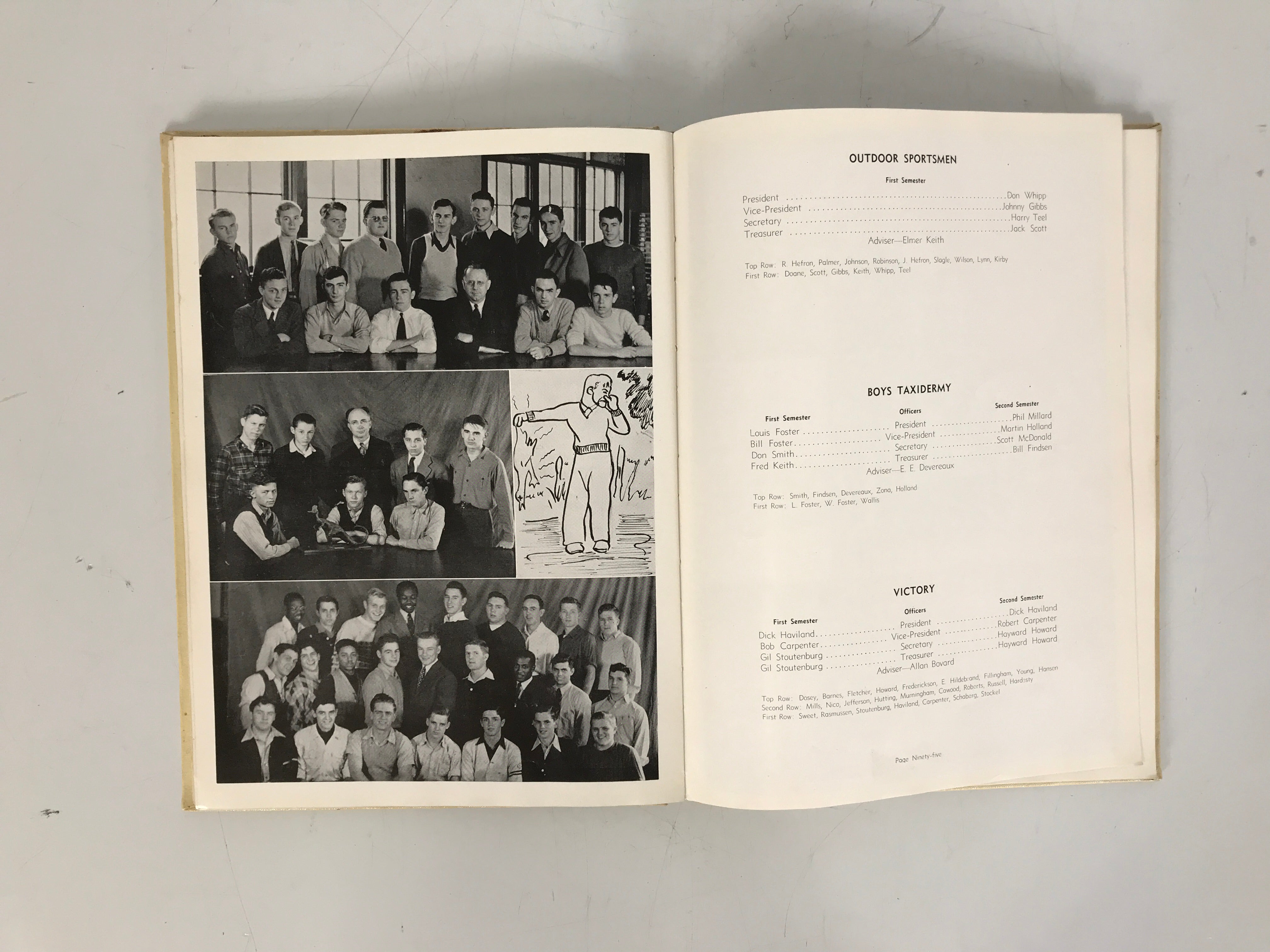 1943 J.W. Sexton High School Yearbook Lansing Michigan HC