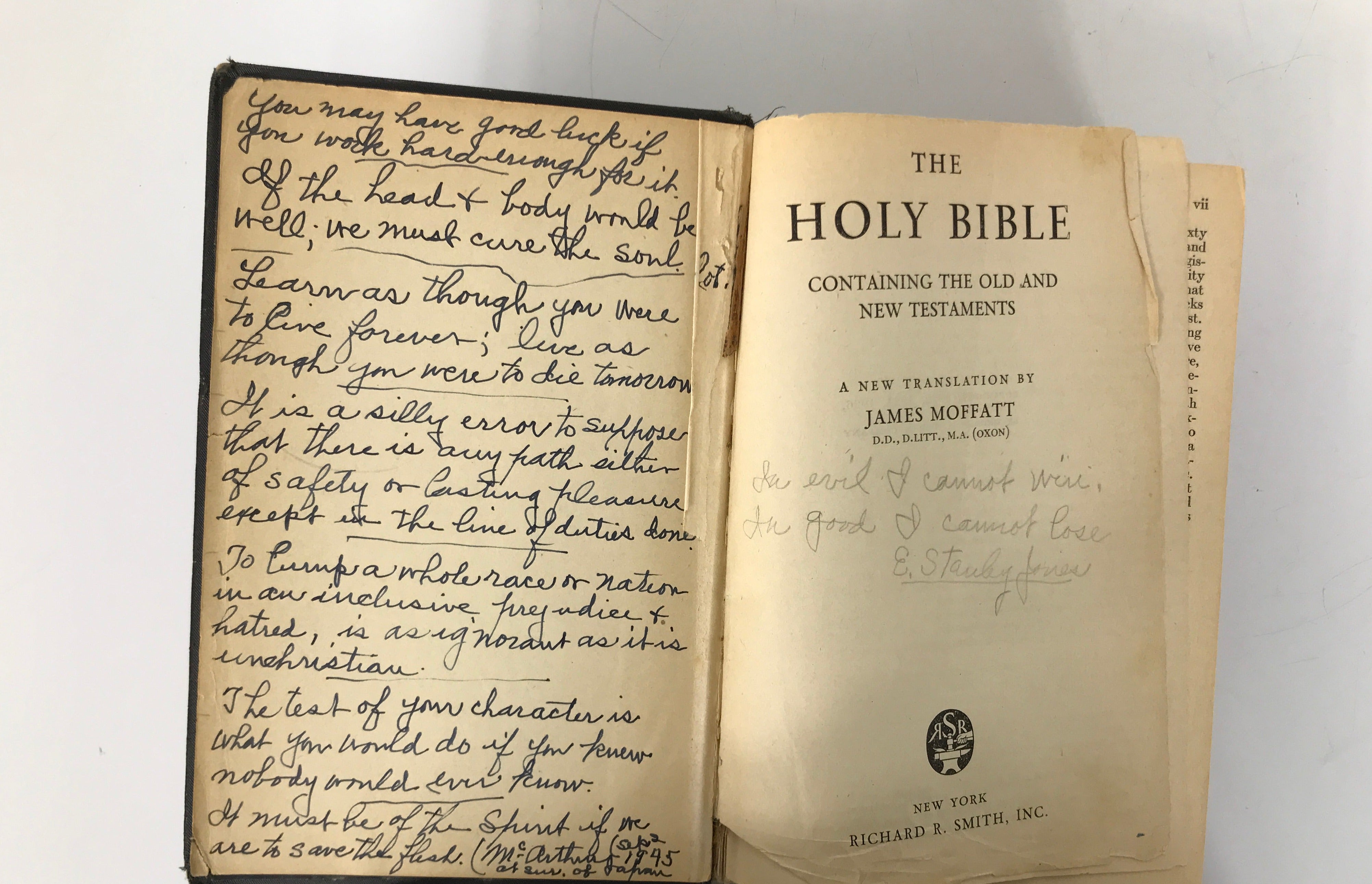 The Holy Bible A New Translation by James Moffatt 1926 Richard R. Smith, Inc. HC