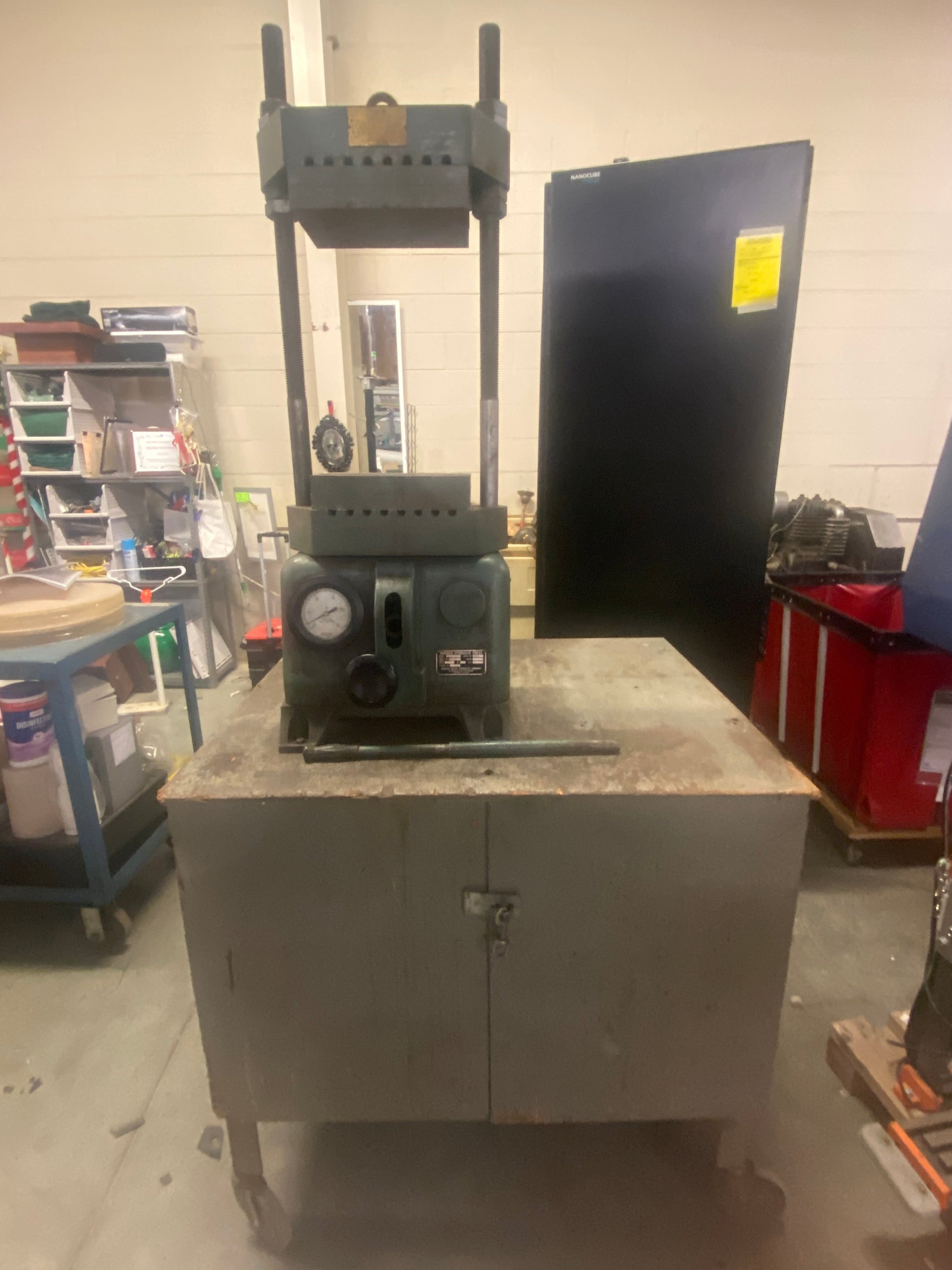 Wabash Metal Products Company #12-10S Hydraulic Press Bolted on Cabinet
