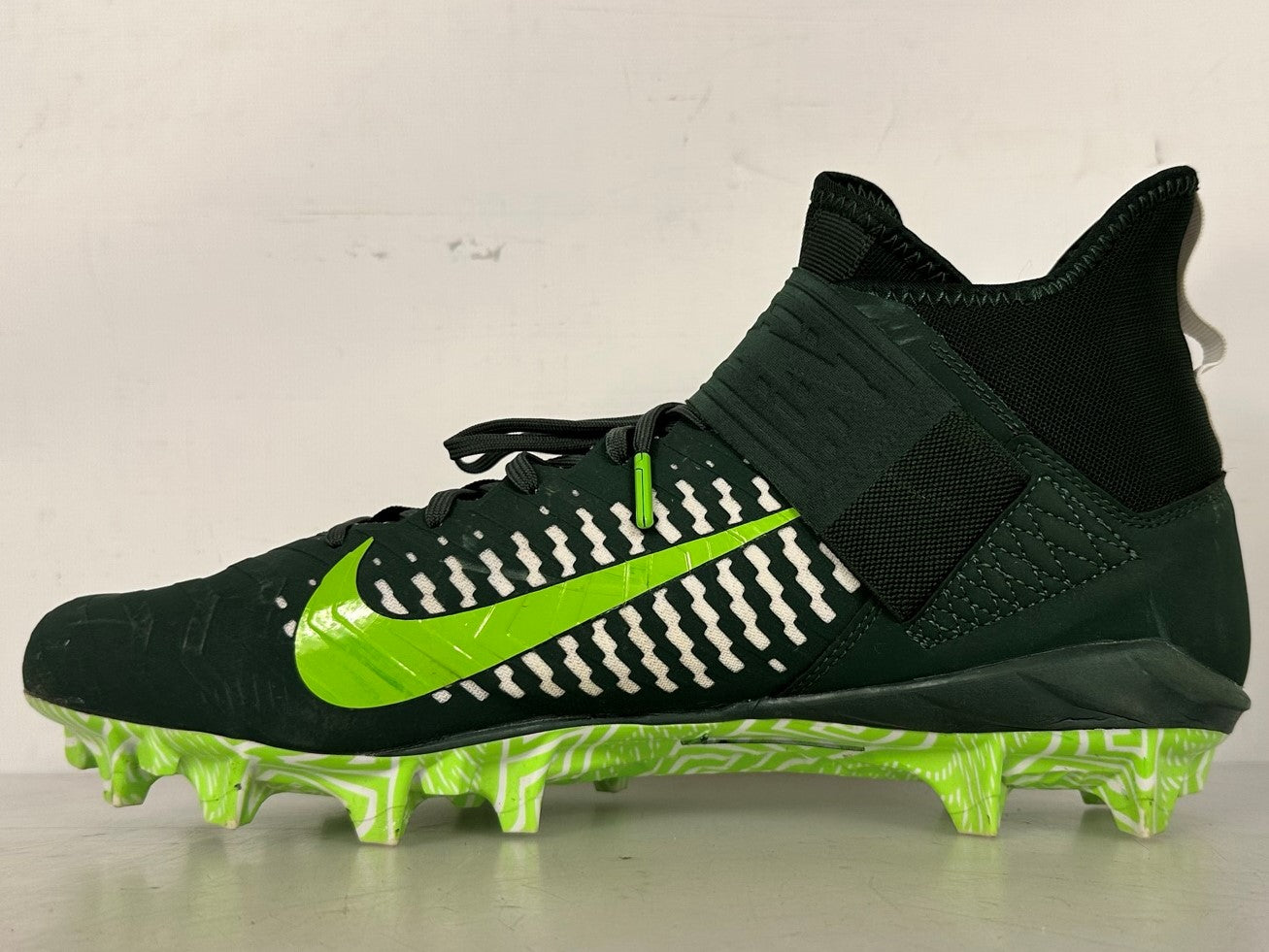 Nike Dark Green Alpha Menace Pro 2 Mid SMU P Football Cleats Men's Size 12 *Used*
