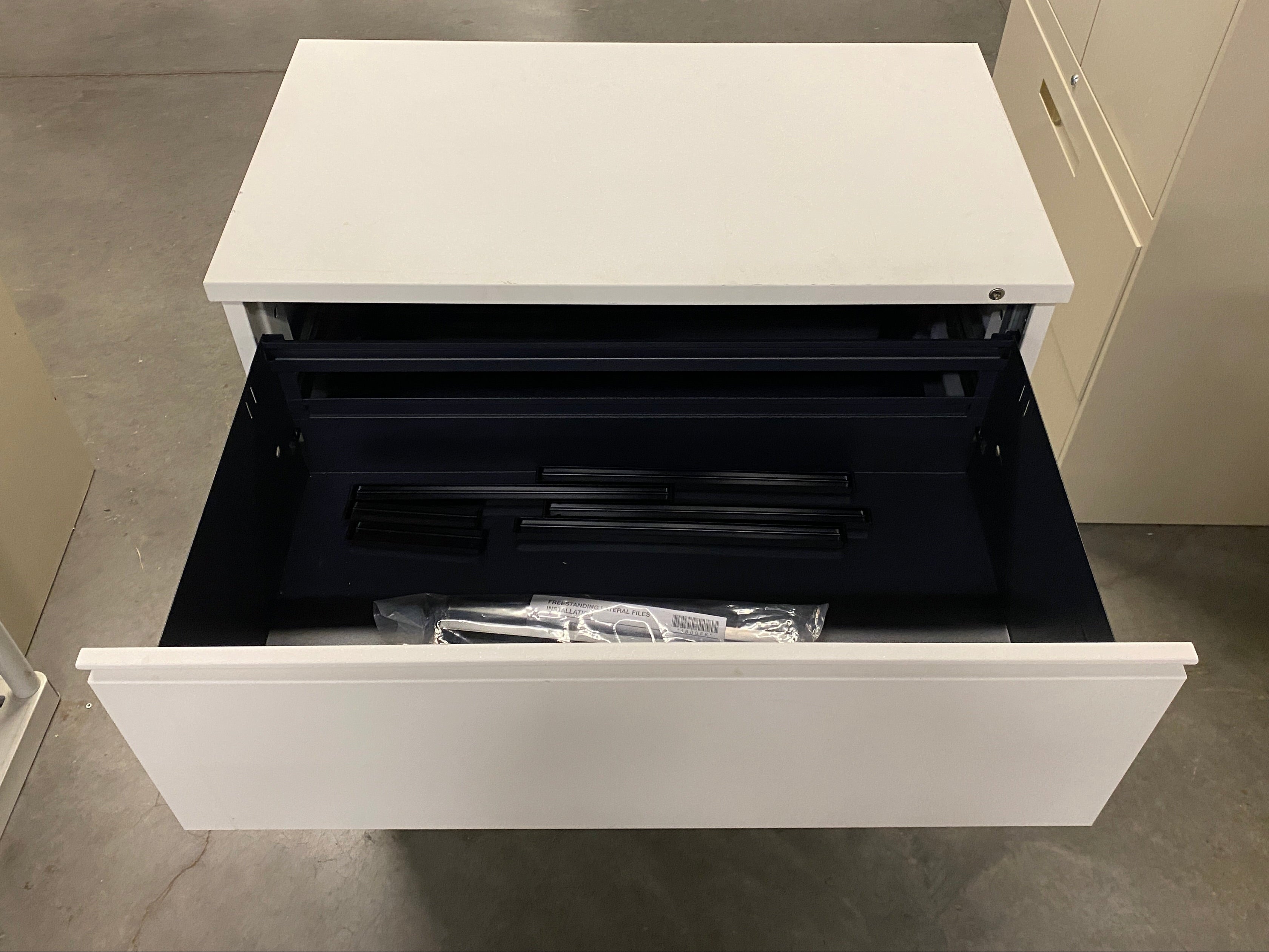 Herman Miller  #872772 3 Drawer File Cabinet