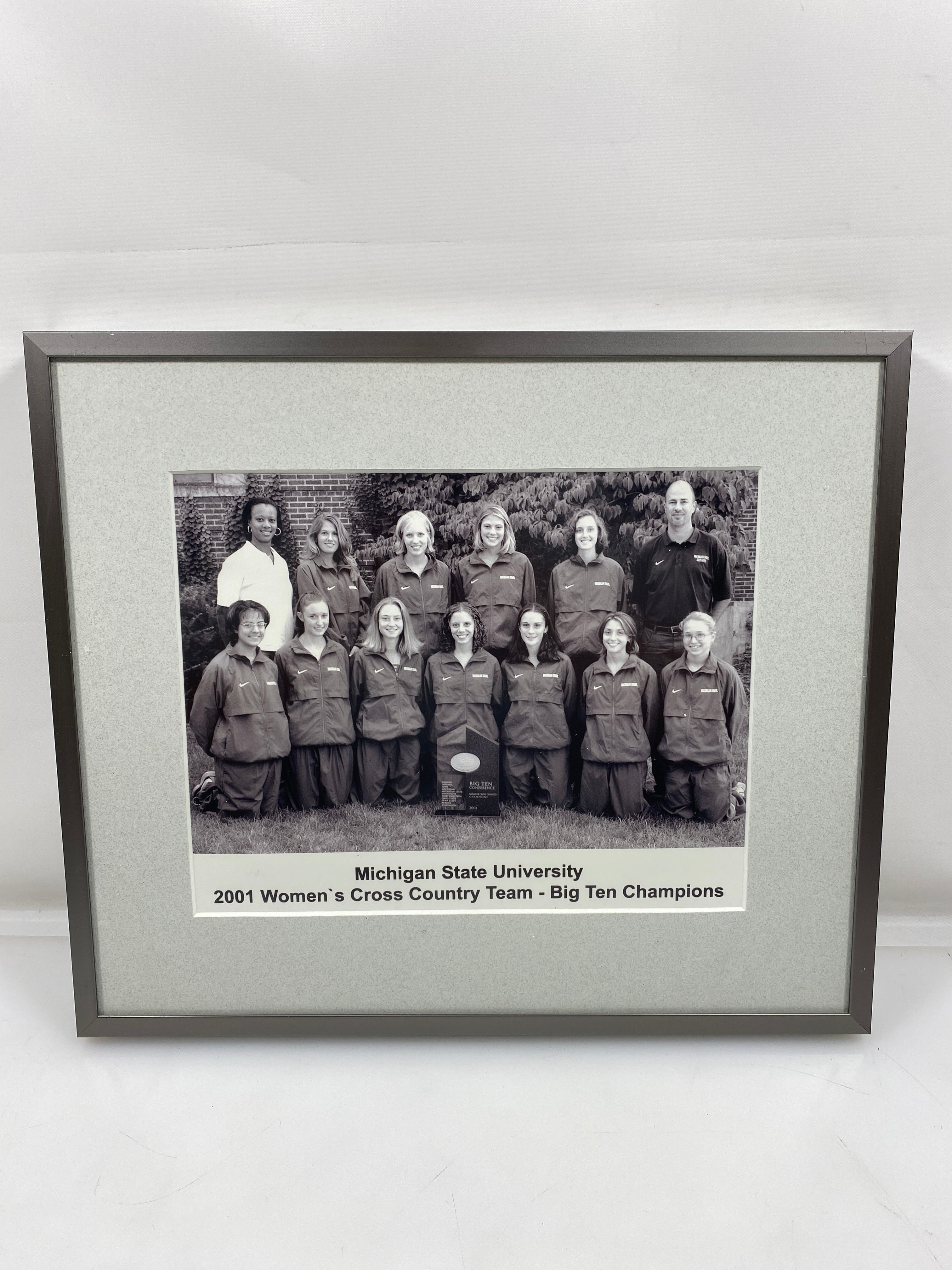 Michigan State University 2001 Women's Cross Country Team - Big Ten Champions Photo