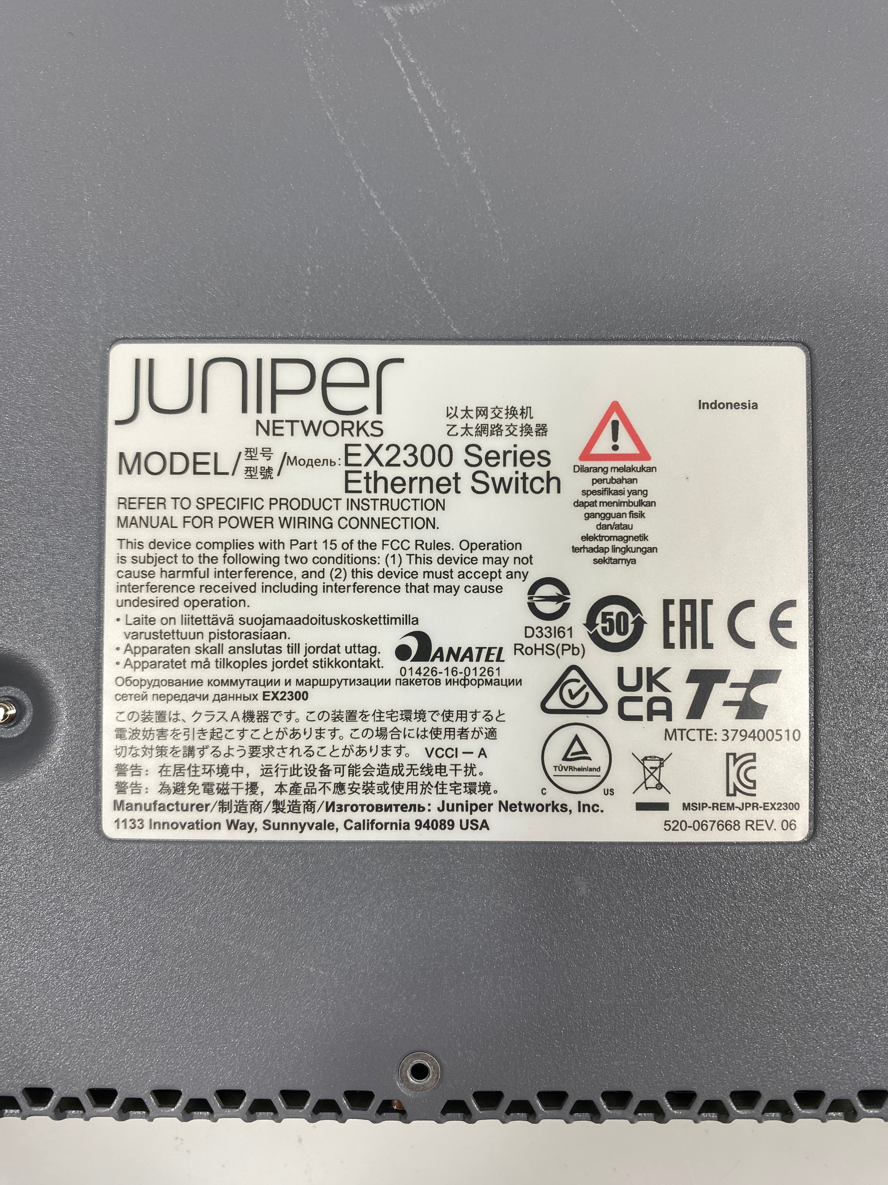 Juniper Networks EX2300-48P Ethernet Switch PoE+ (depressed button)