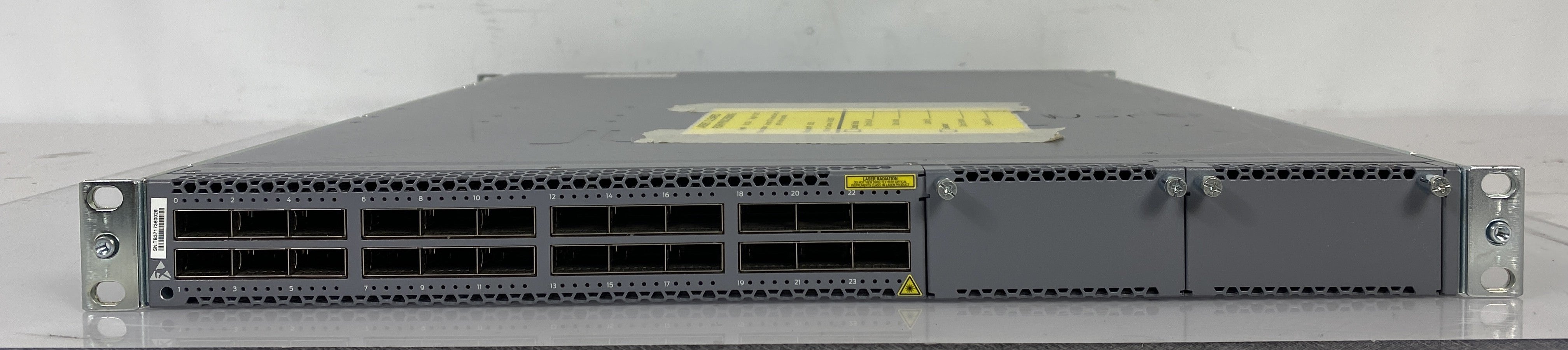 Juniper QFX5100-24Q Ethernet Switch 1