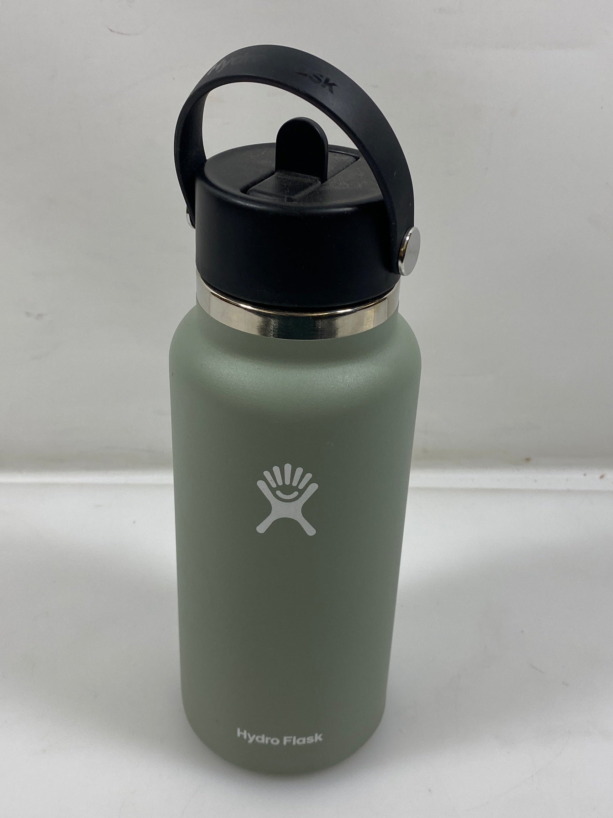 Hydroflask Light Green 32oz Bottle