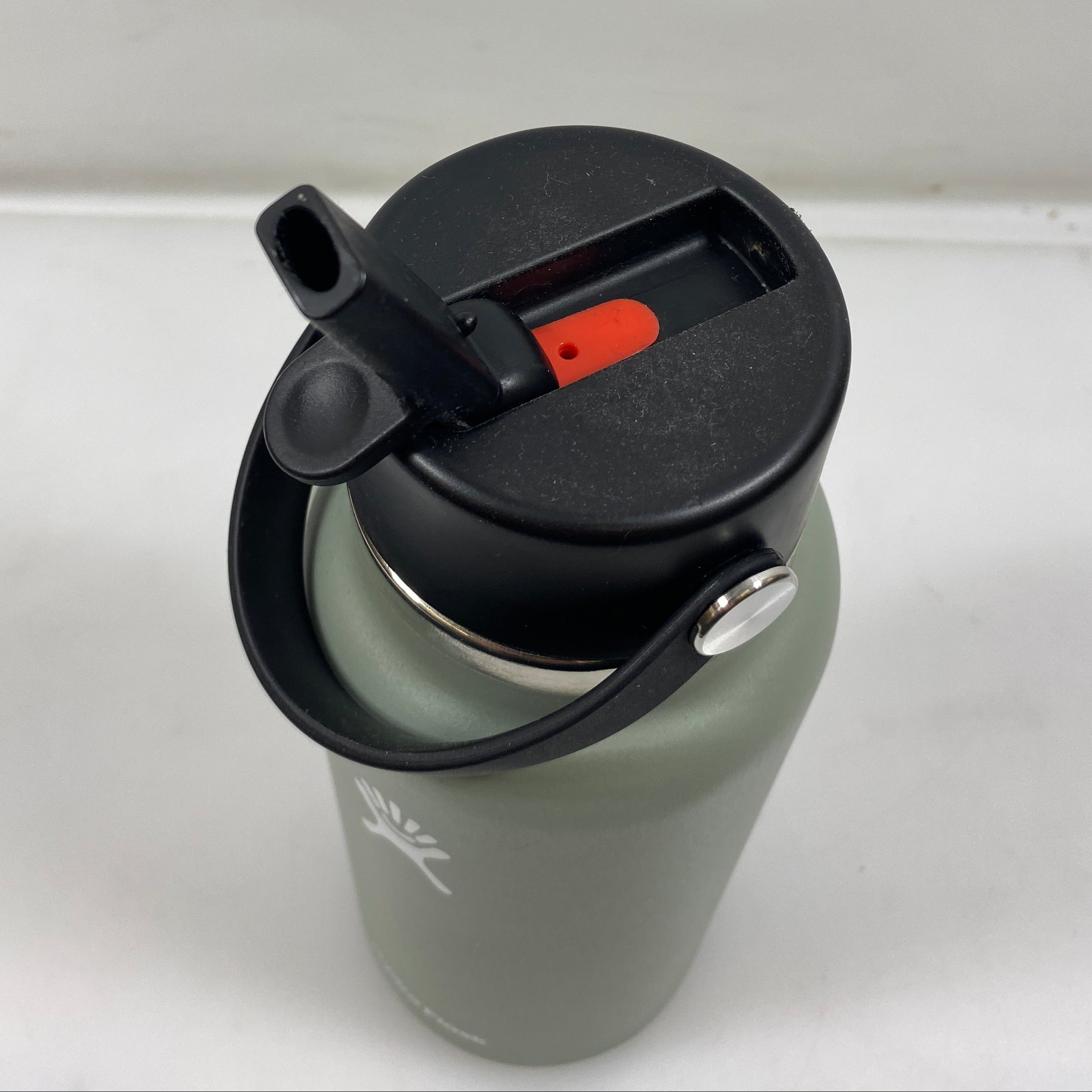 Hydroflask Light Green 32oz Bottle