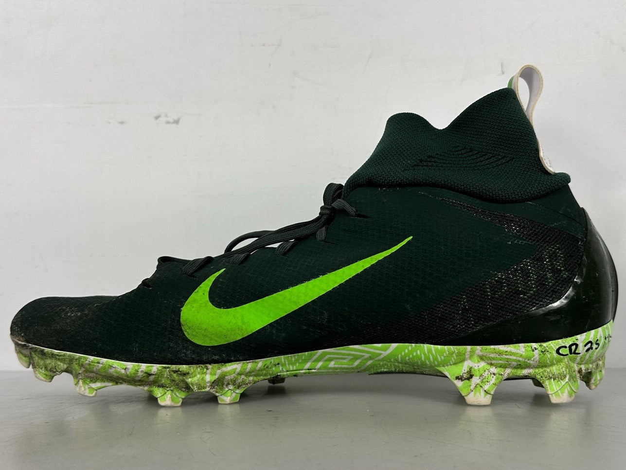 Nike Dark Green Vapor Untouchable Pro 3 SMU P Football Cleats Men's Si –  MSU Surplus Store