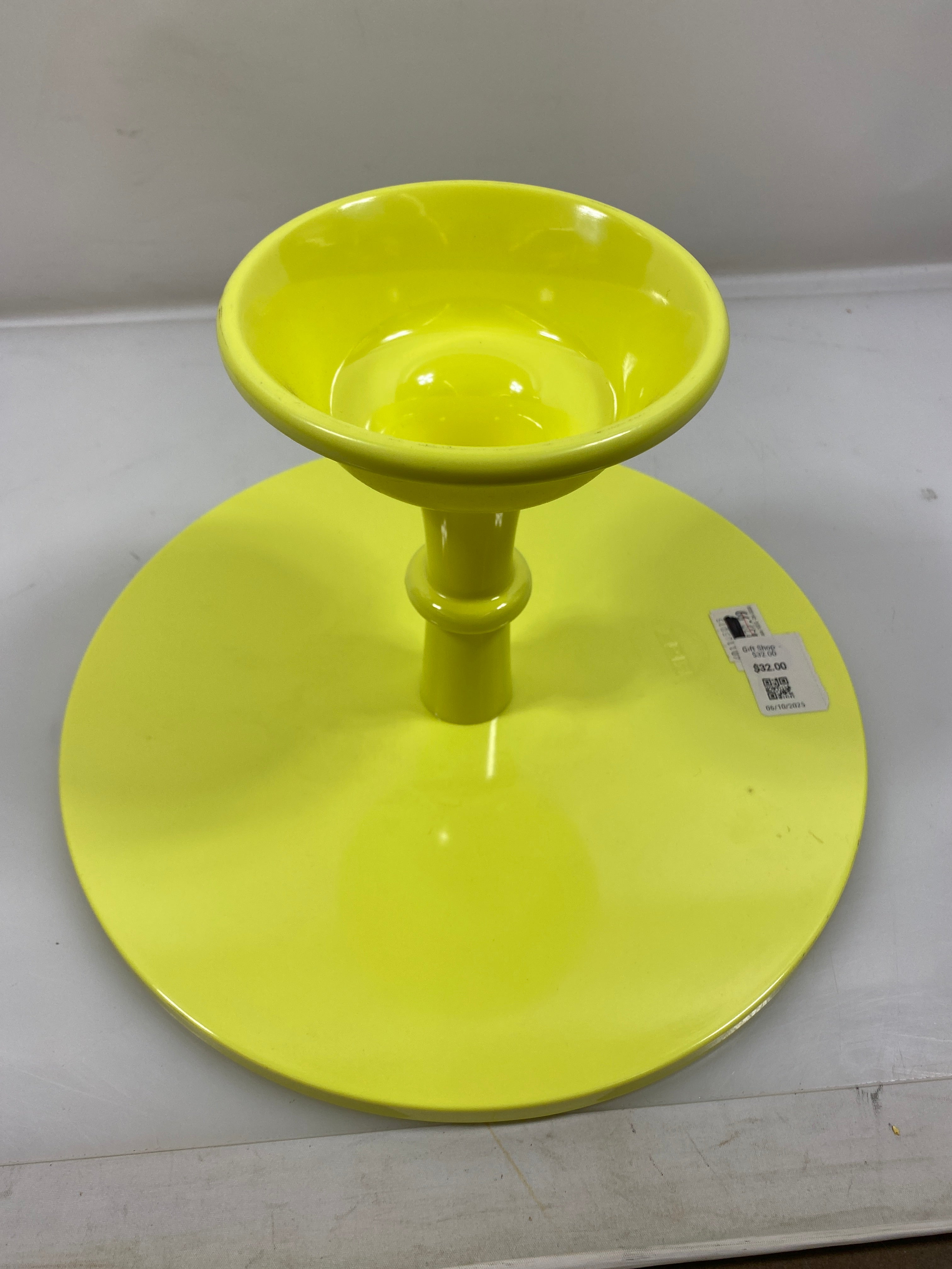 Lemon Yellow Cake Display Stand