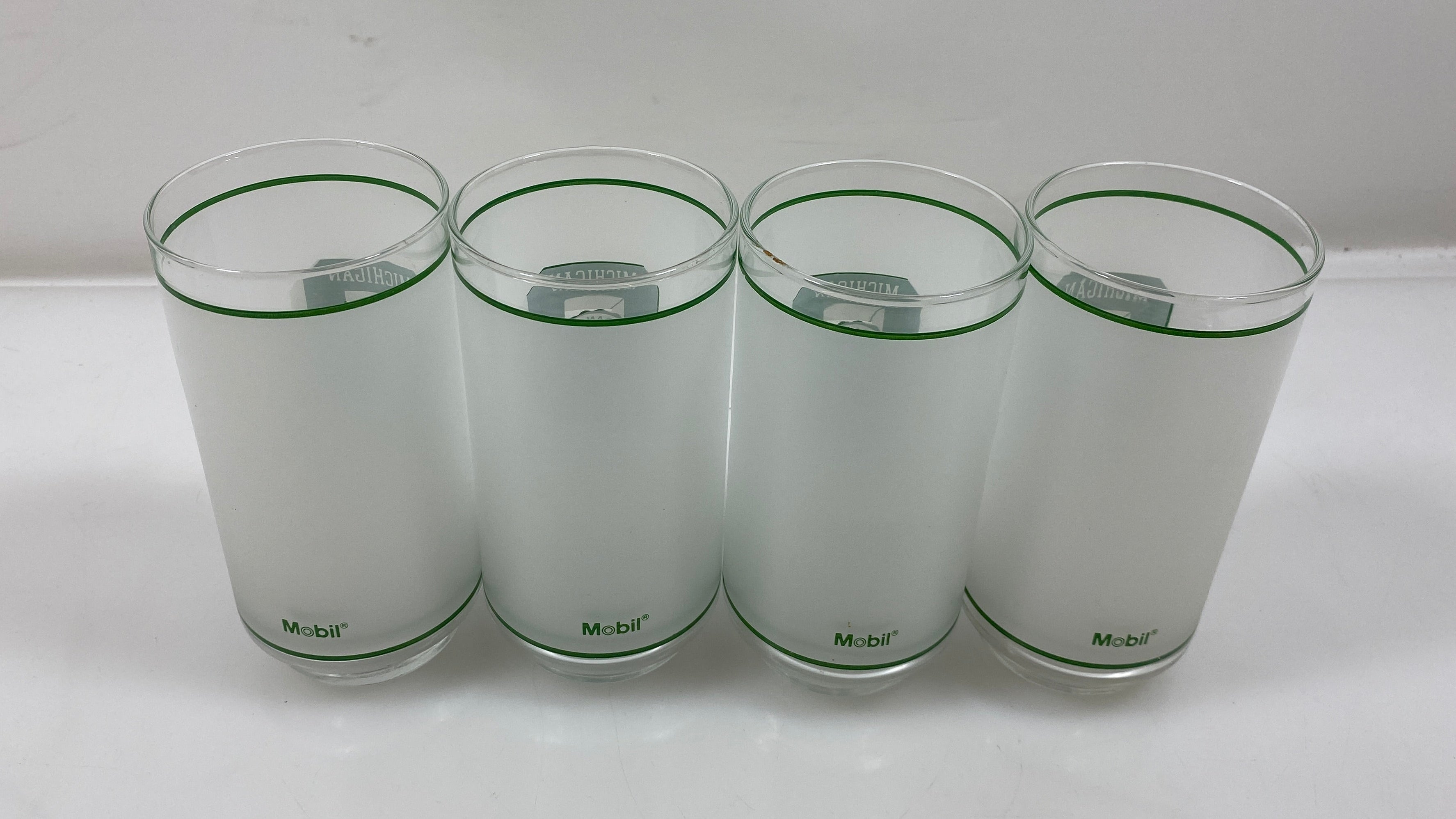 St of 4 Vintage Michigan State University x Mobil Frosted Cups