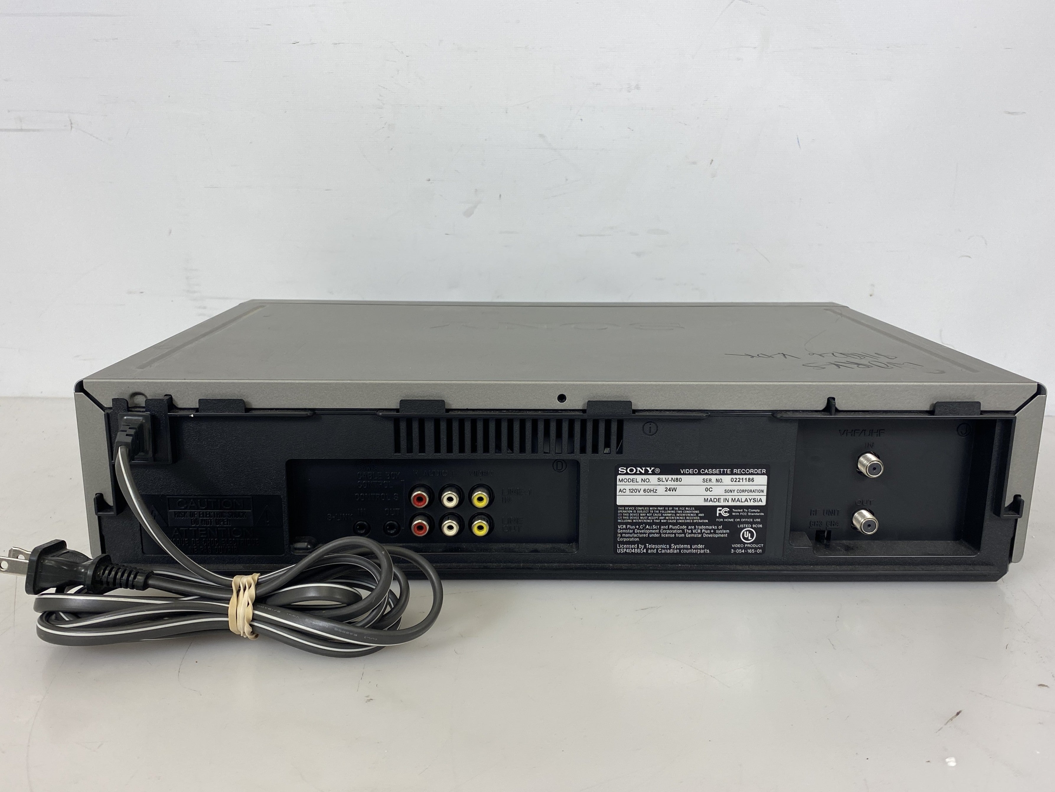 Sony SLV-N80 Video Cassette Recorder VCR