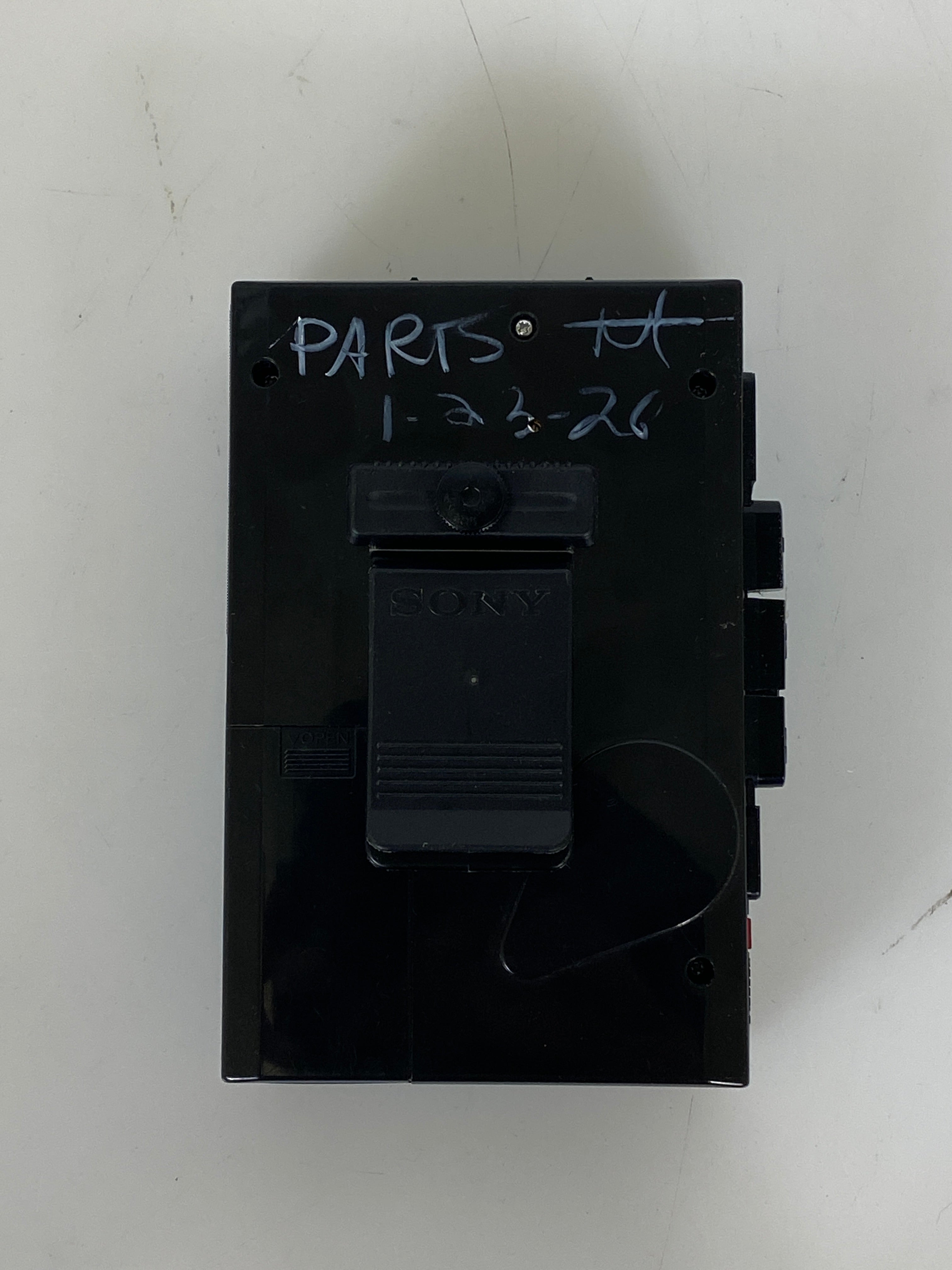 Sony FM/AM Walkman F33/43 Cassette Player *Parts*