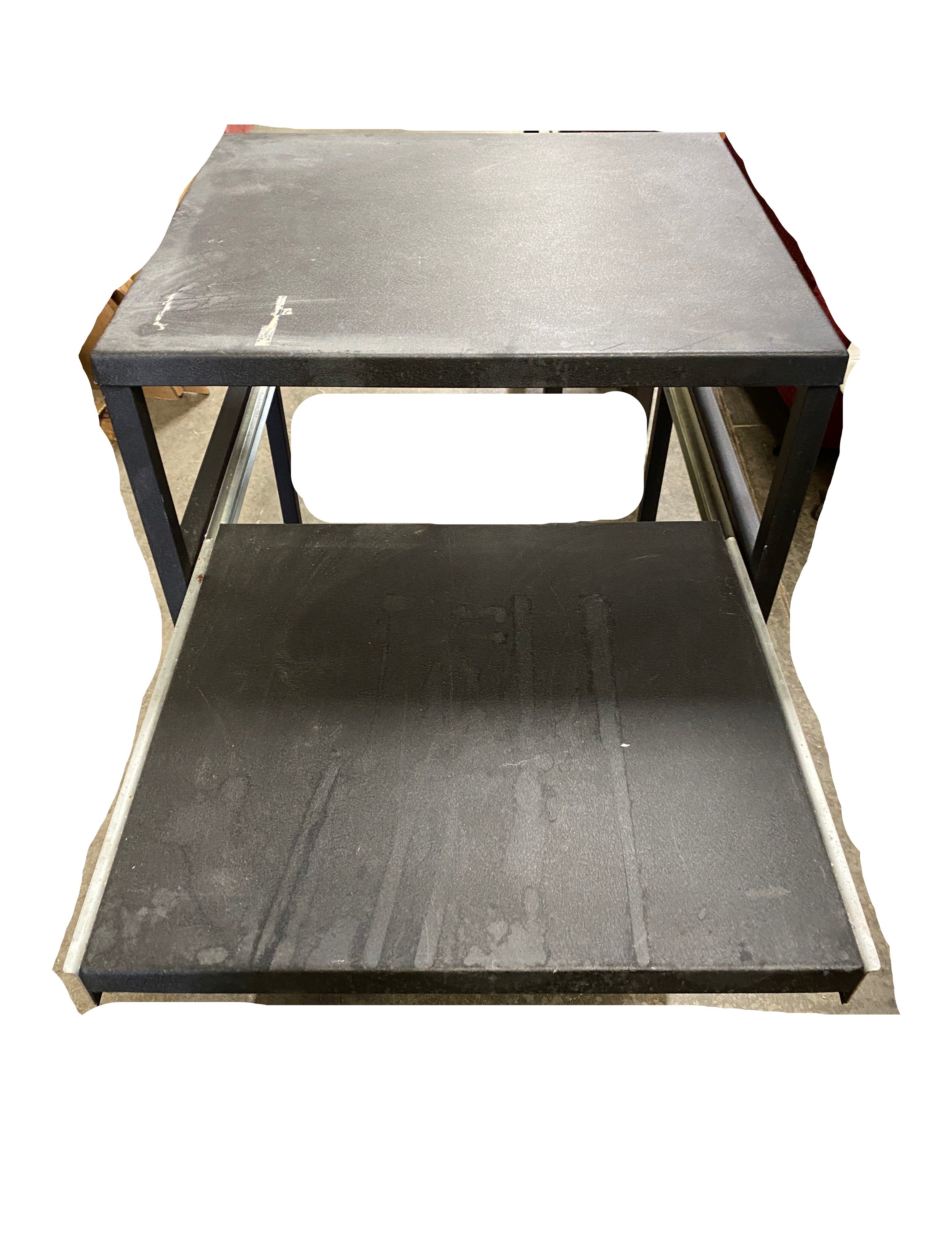 Mobile Computer Desk with Pullout Tray