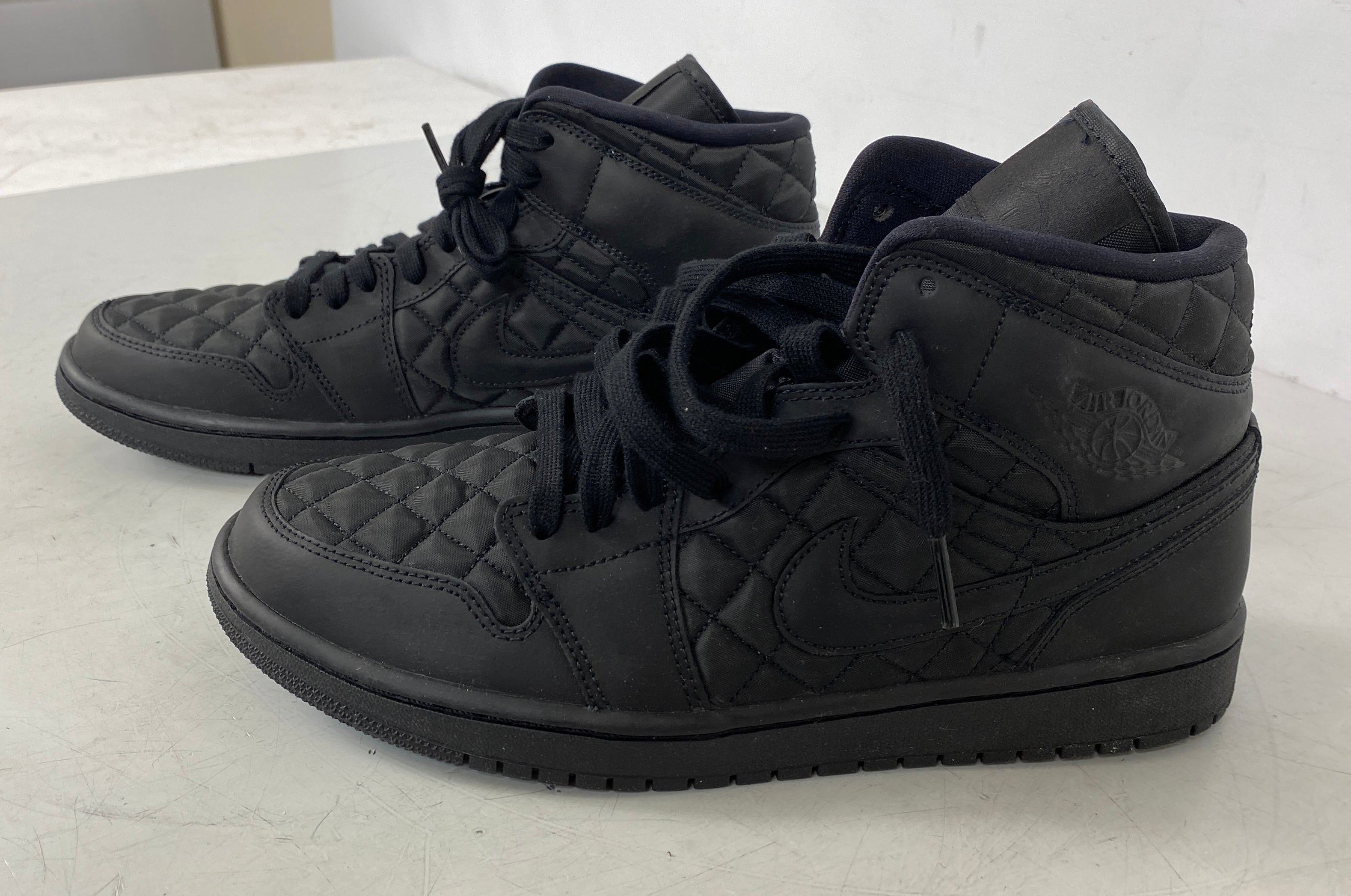 Nike Air Jordan 1 Mid SE "Black Quilted" Women's Size 11.5/ Men's Size 10