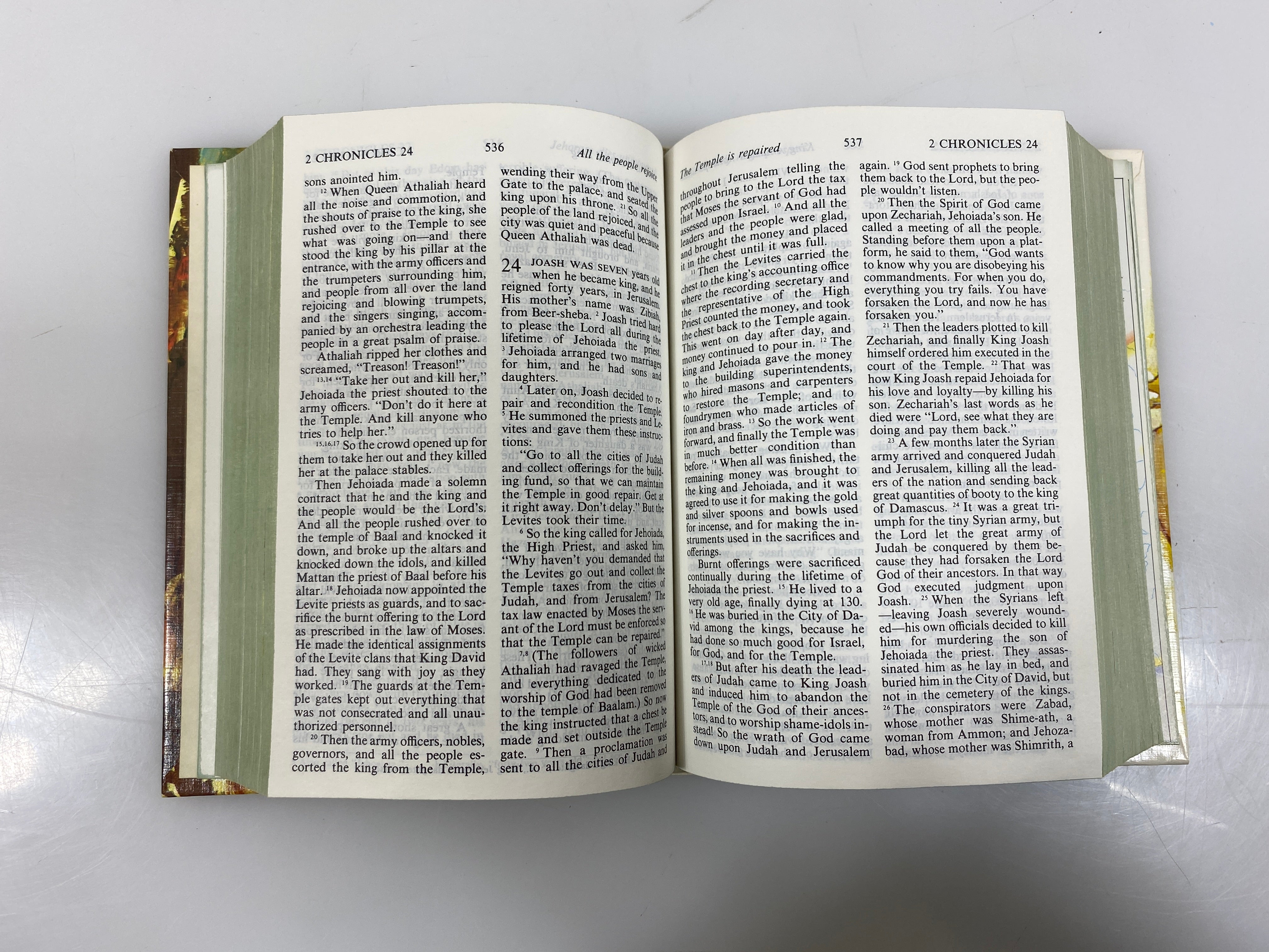 The Children's Living Bible Tyndale House Publishers 1974 HC Slipcase