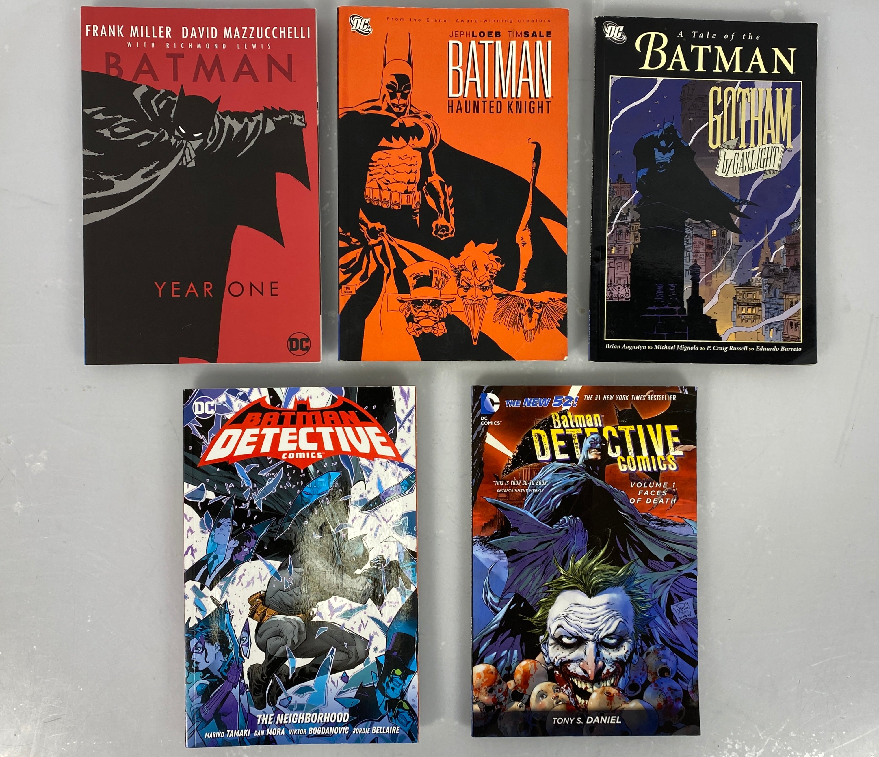 Lot of 5 Batman (DC 1996-2020) Graphic Novels SC