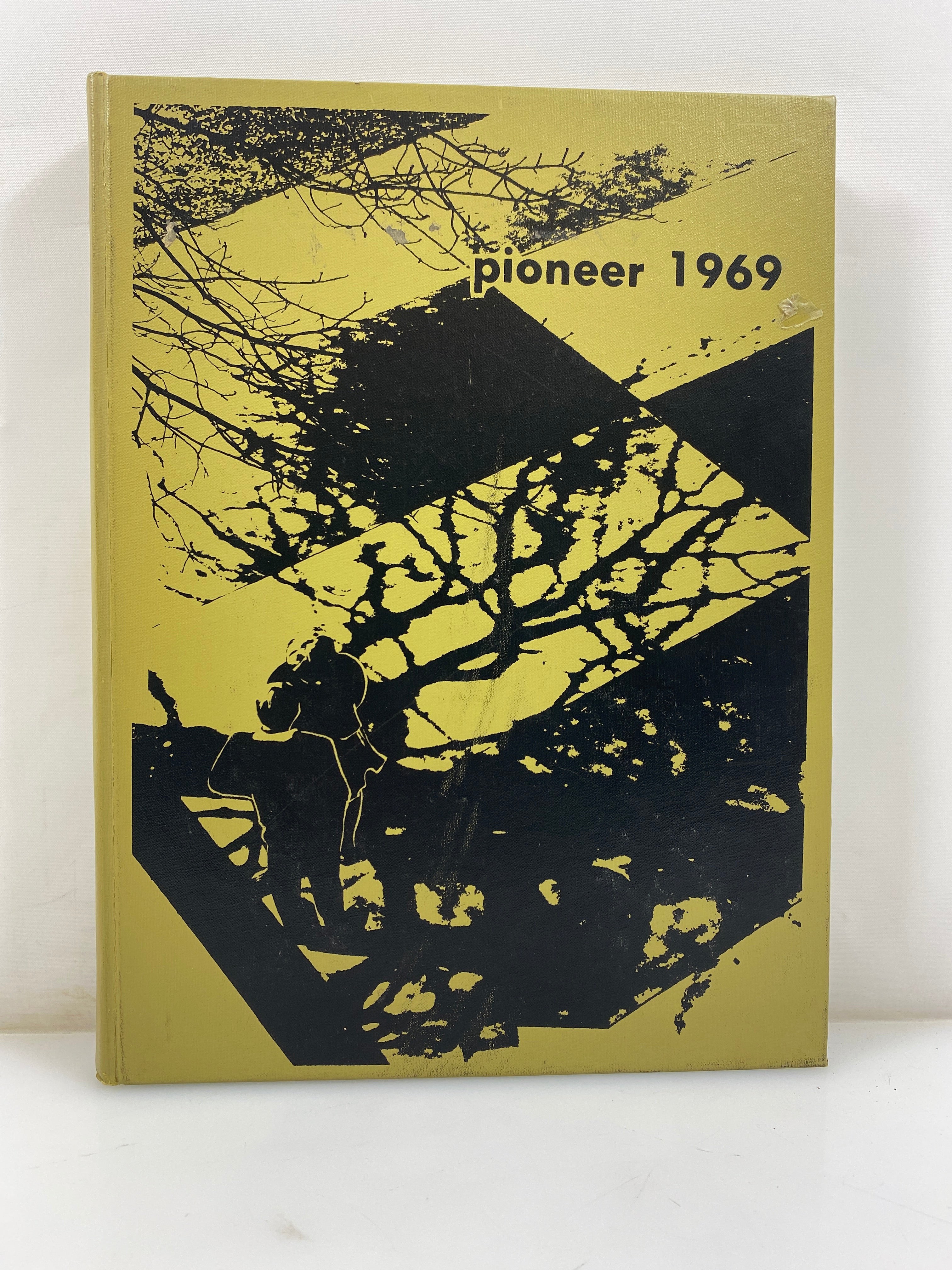 1969 "Pioneer" Greenhills High School Yearbook Green Hill, OH HC