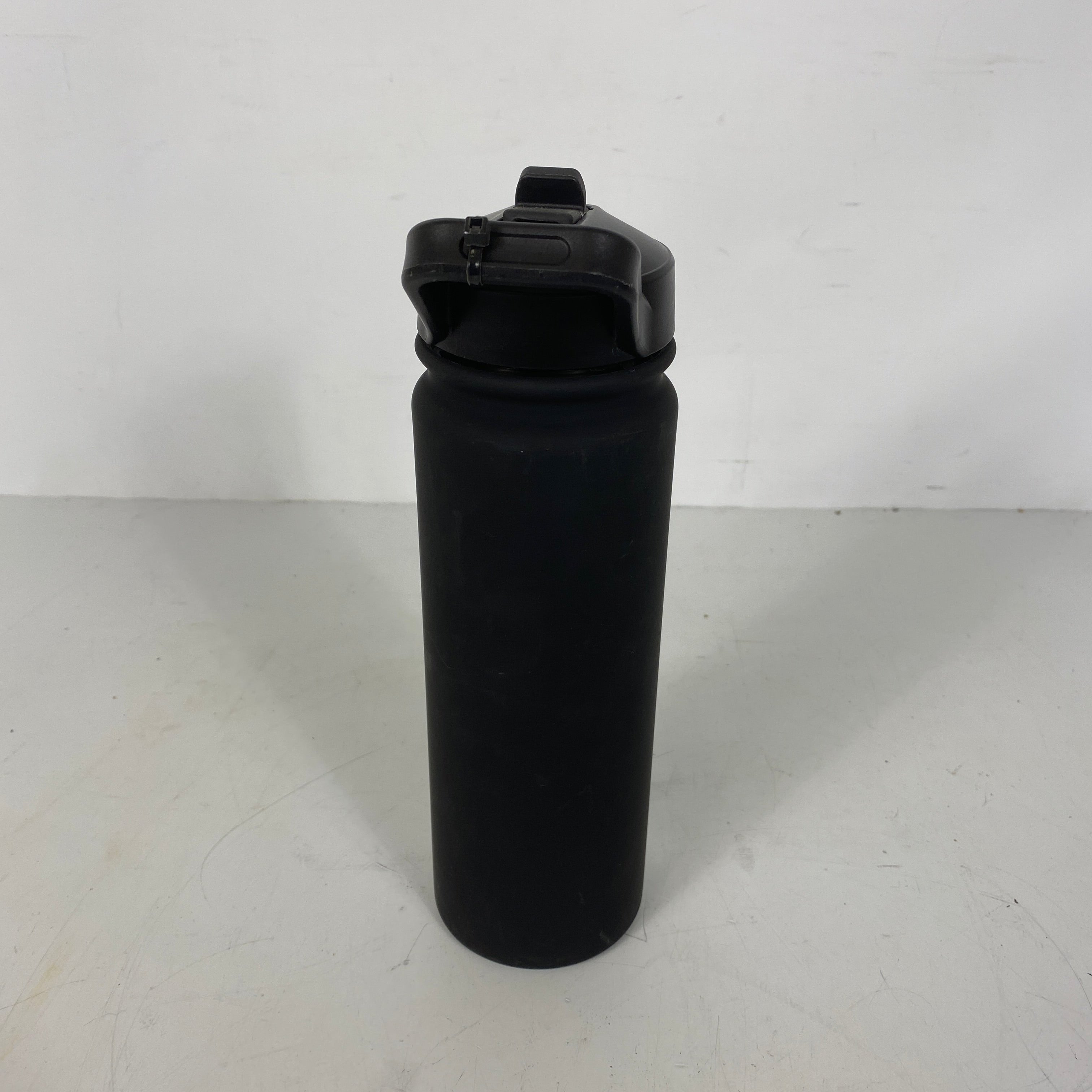 Logobrands 24oz Black Water Bottle