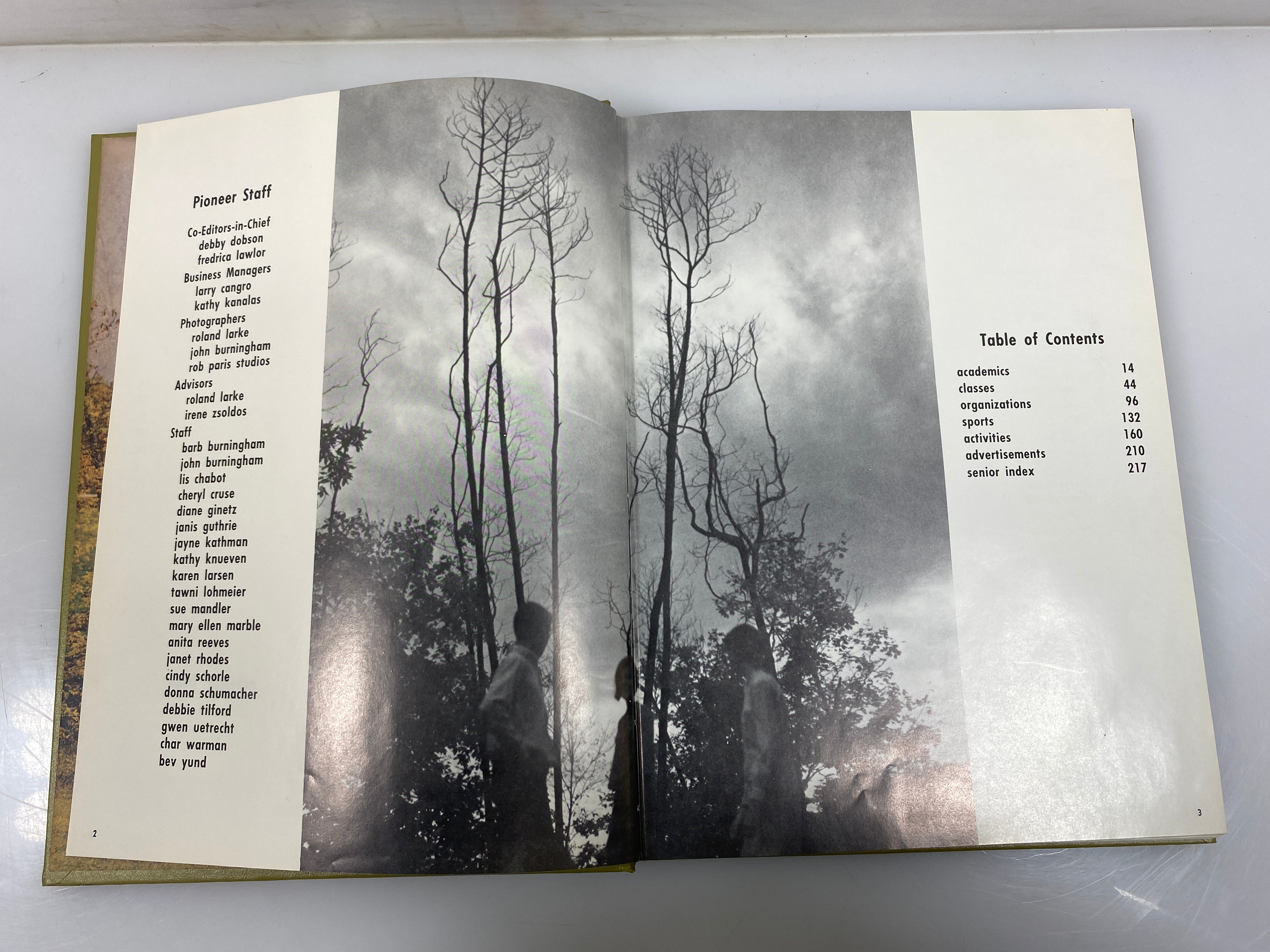 1969 "Pioneer" Greenhills High School Yearbook Green Hill, OH HC