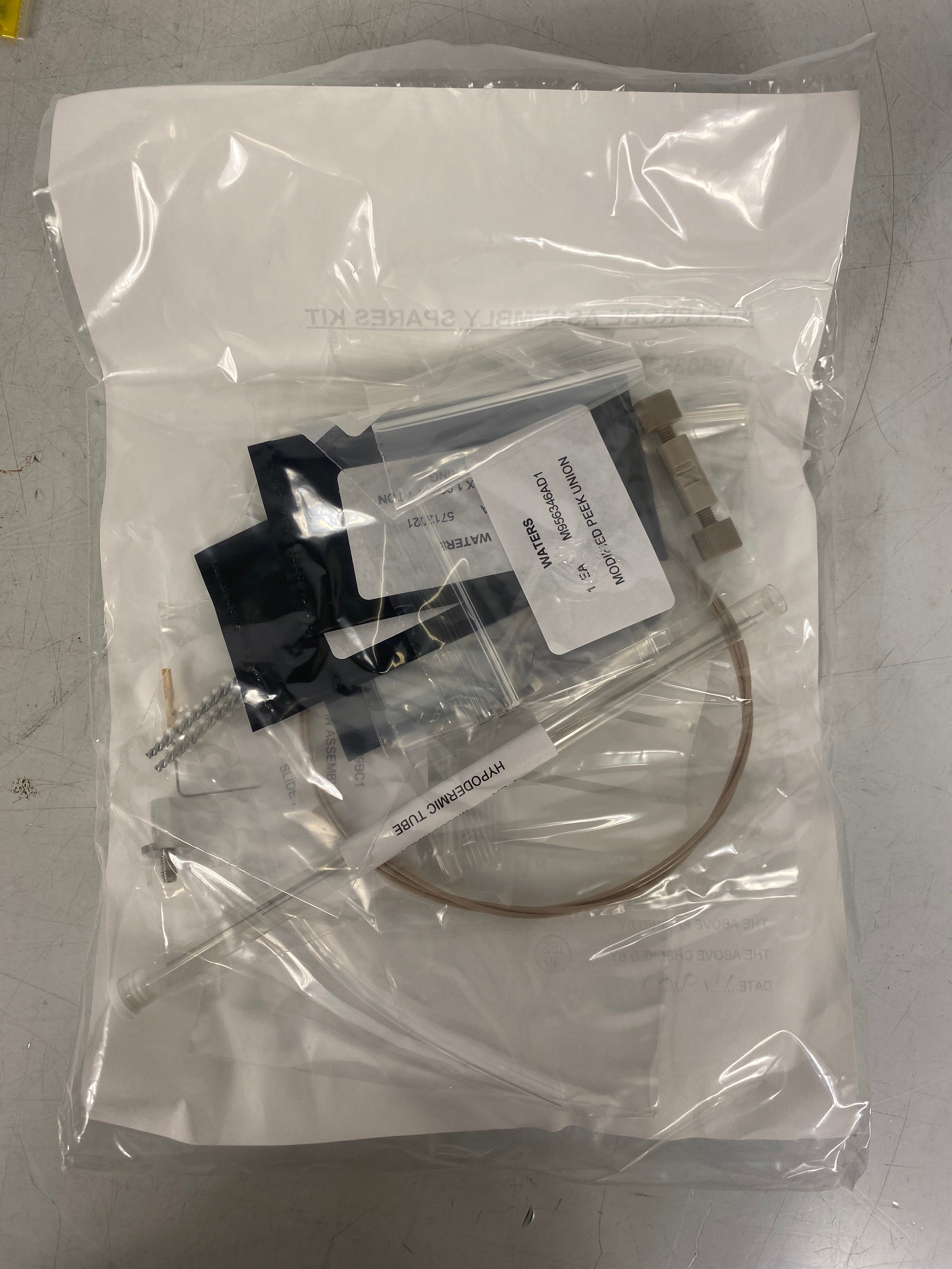 Waters APCI Taurus Probe M956335DC1 w/ Spares Kit