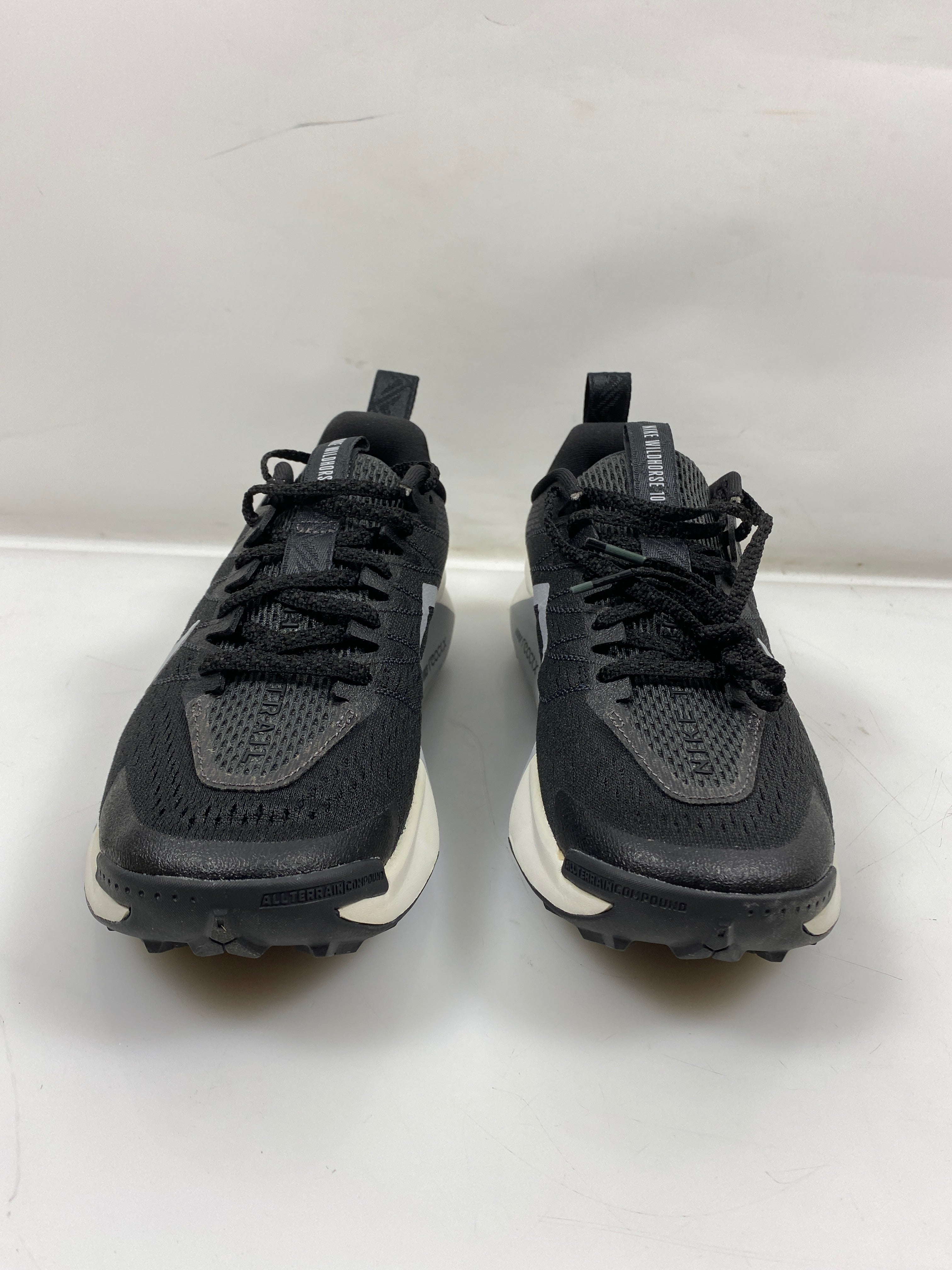 Women's Nike Reactx Wildhorse 10 Size 6.5
