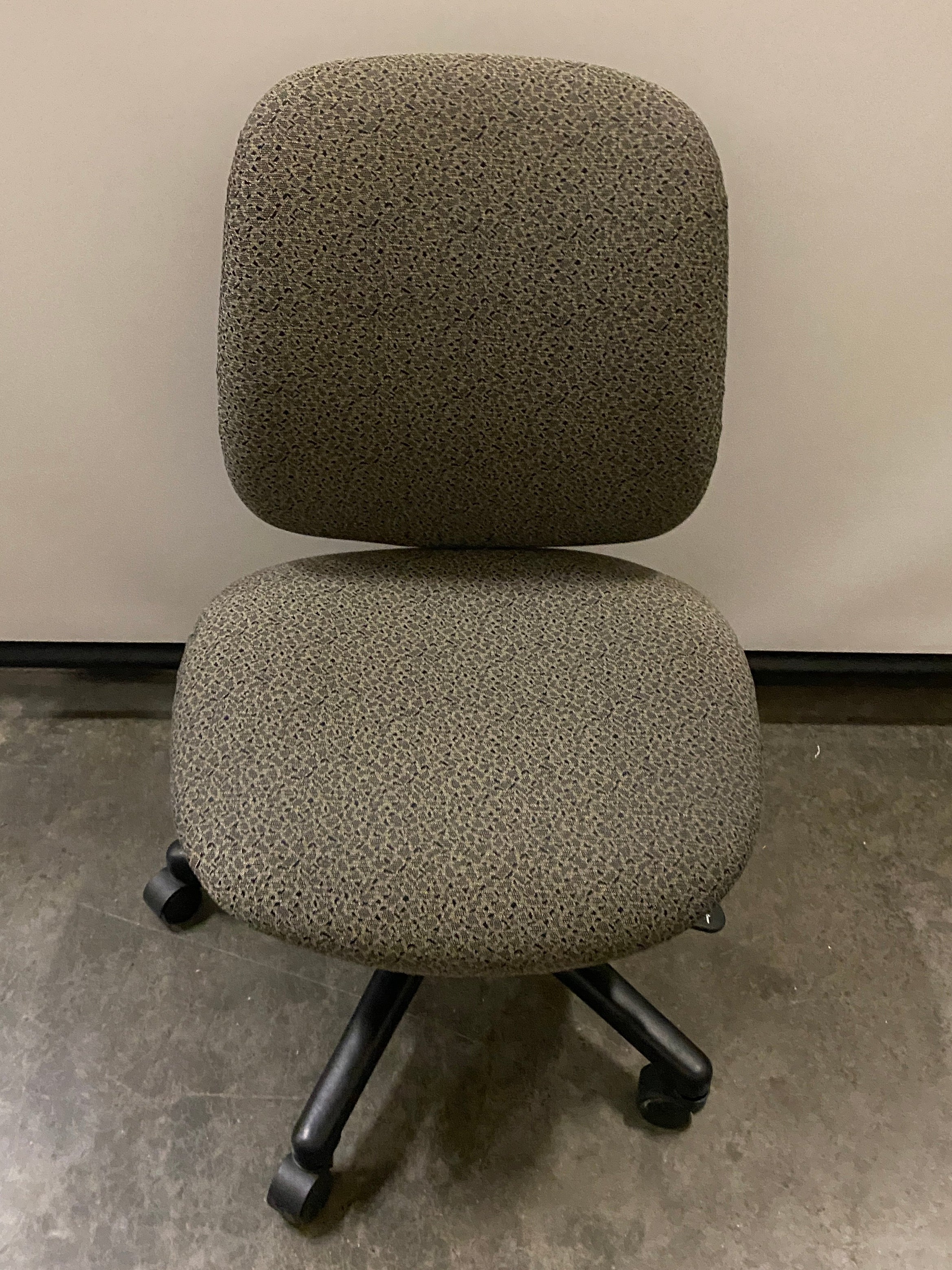 Hon #C202Z6 Tan Patterned Upholstered Rolling Office Chair