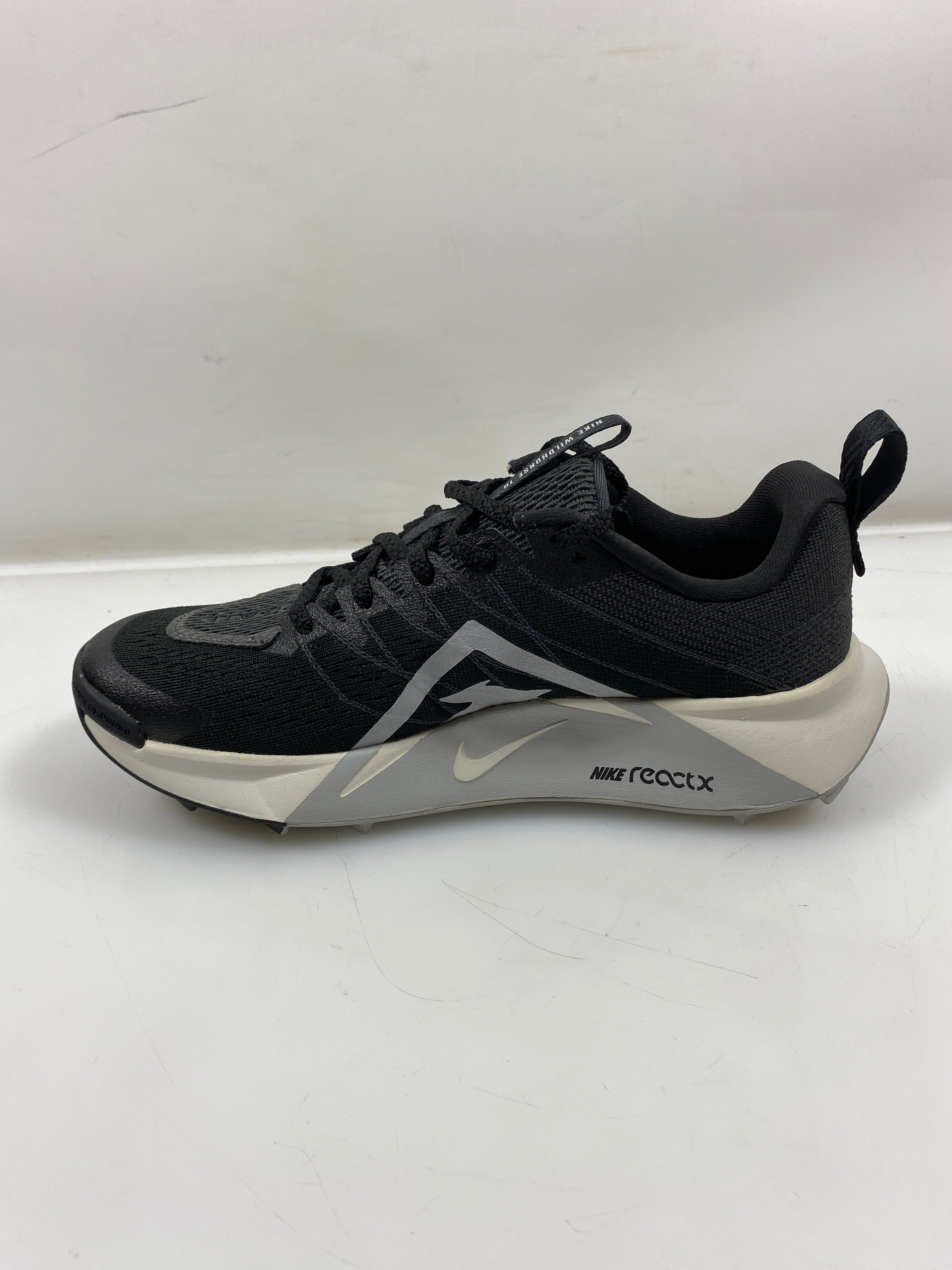 Women's Nike Reactx Wildhorse 10 Size 7