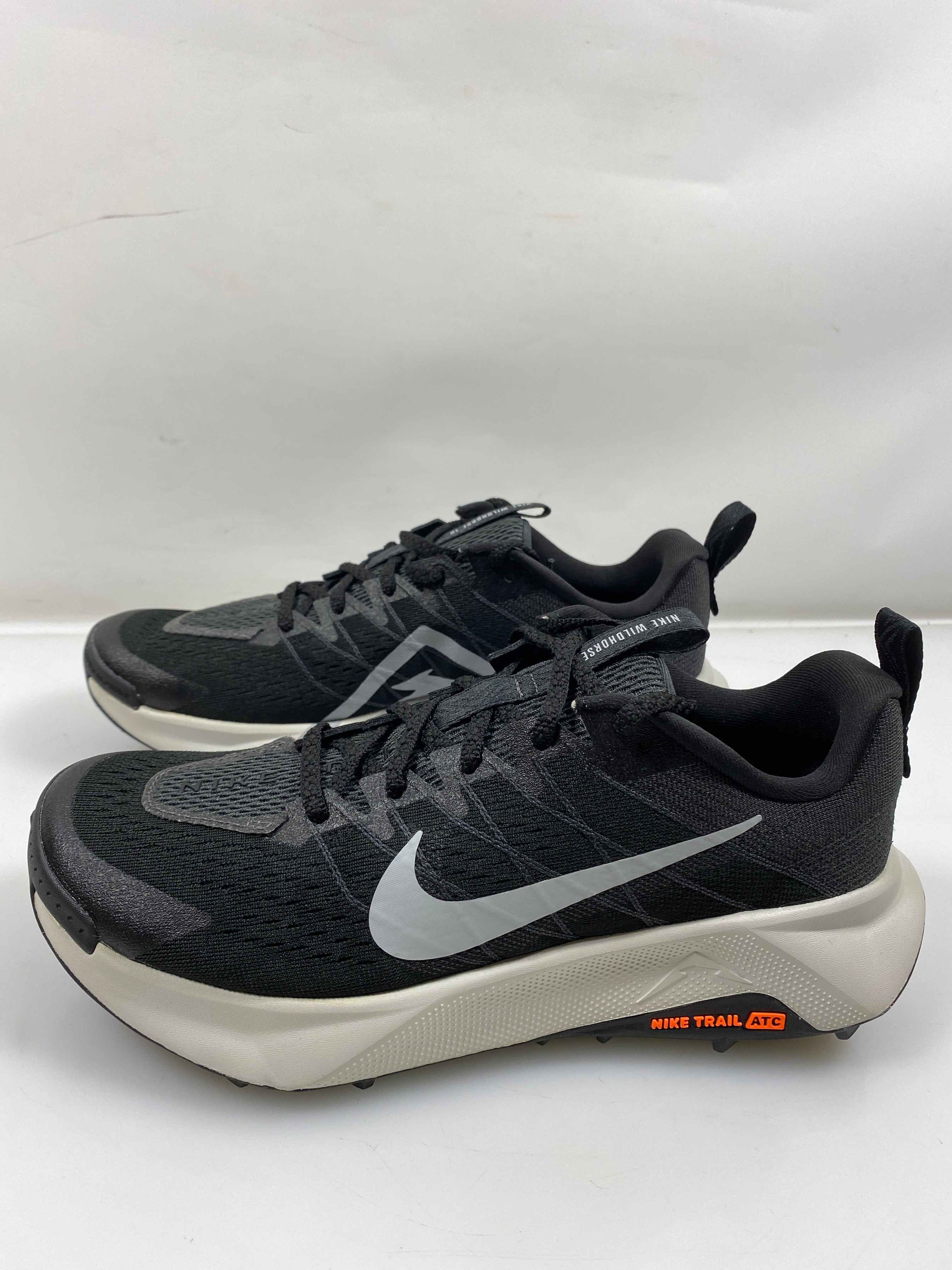 Women's Nike Reactx Wildhorse 10 Size 8.5
