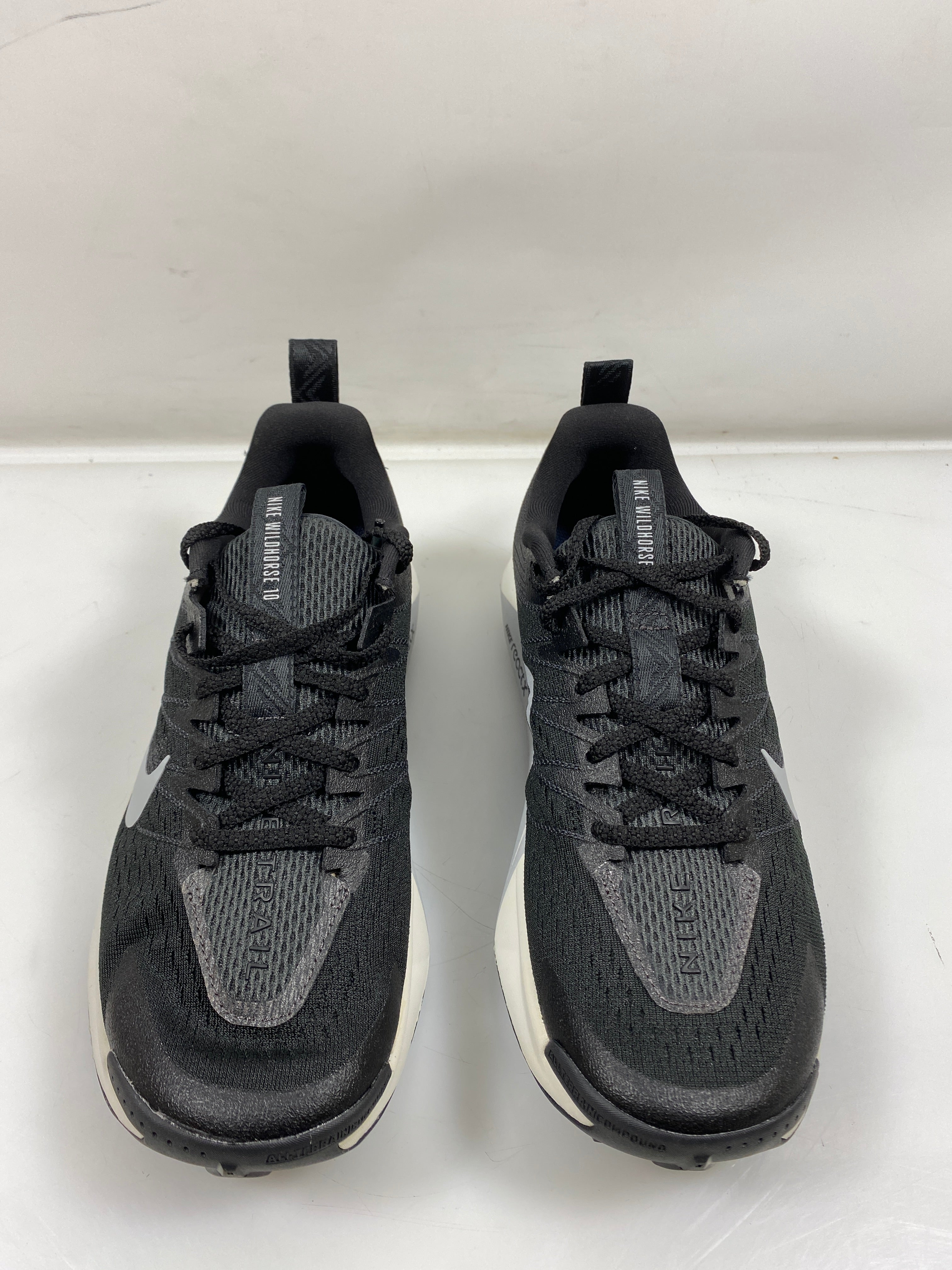Women's Nike Reactx Wildhorse 10 Size 8.5