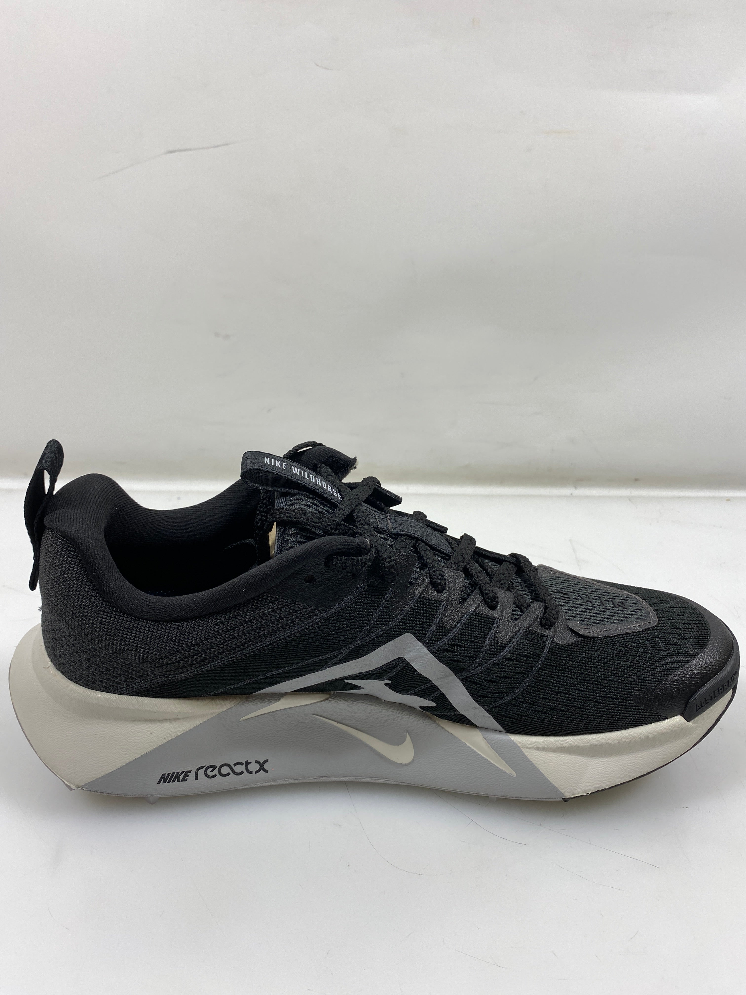 Women's Nike Reactx Wildhorse 10 Size 8.5