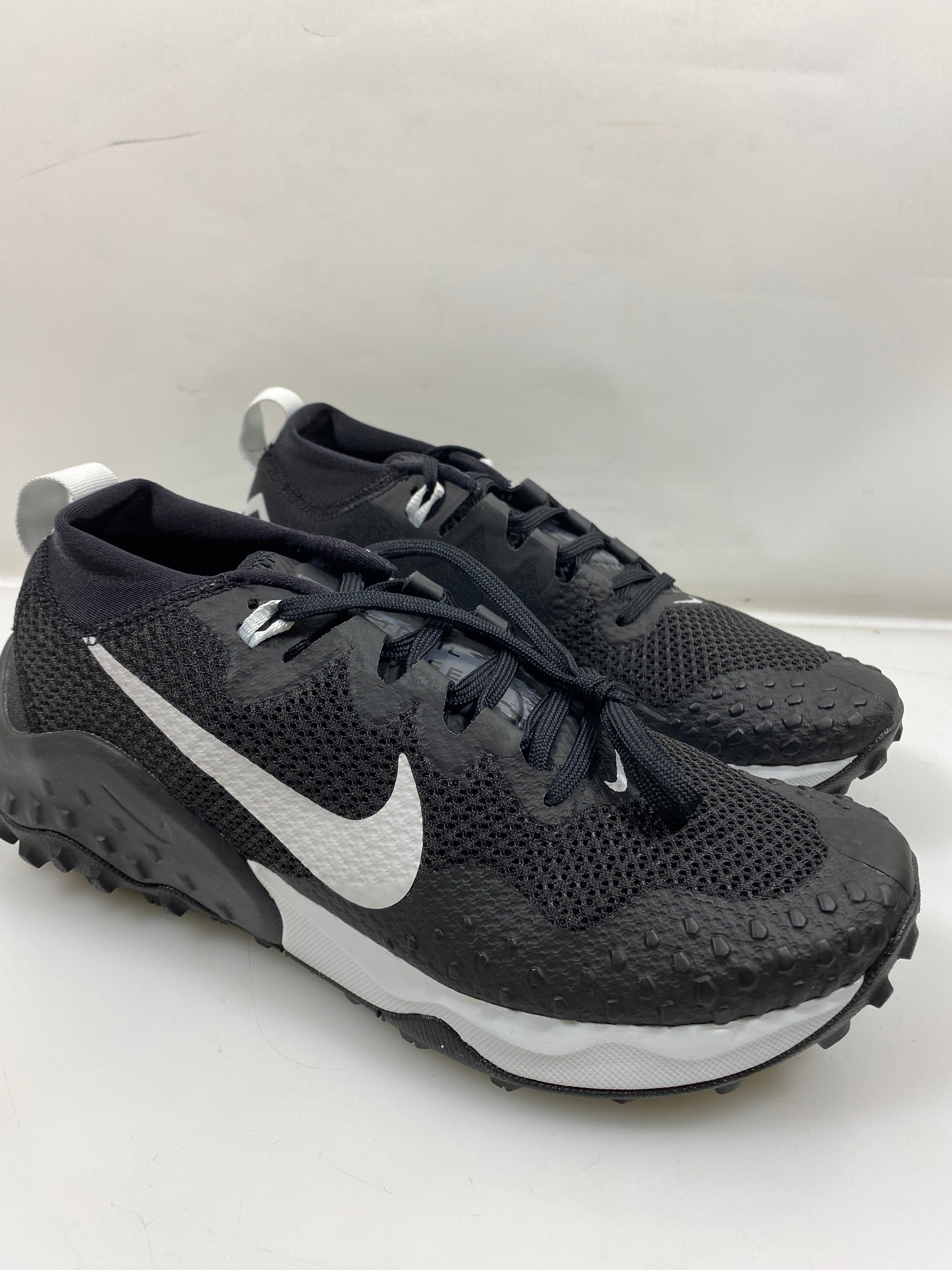 Women's Nike Wildhorse 7 Size 9