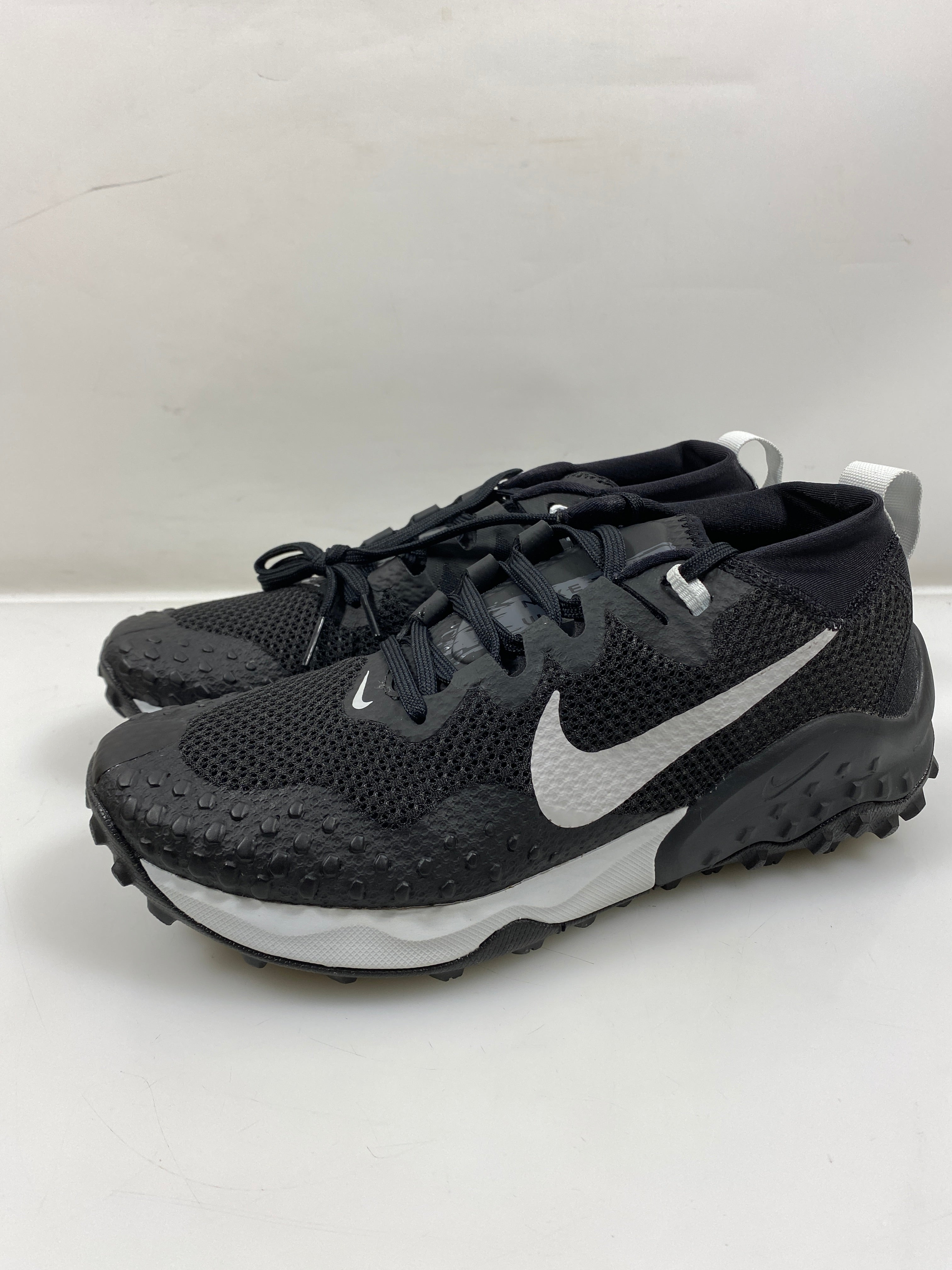 Women's Nike Wildhorse 7 Size 9