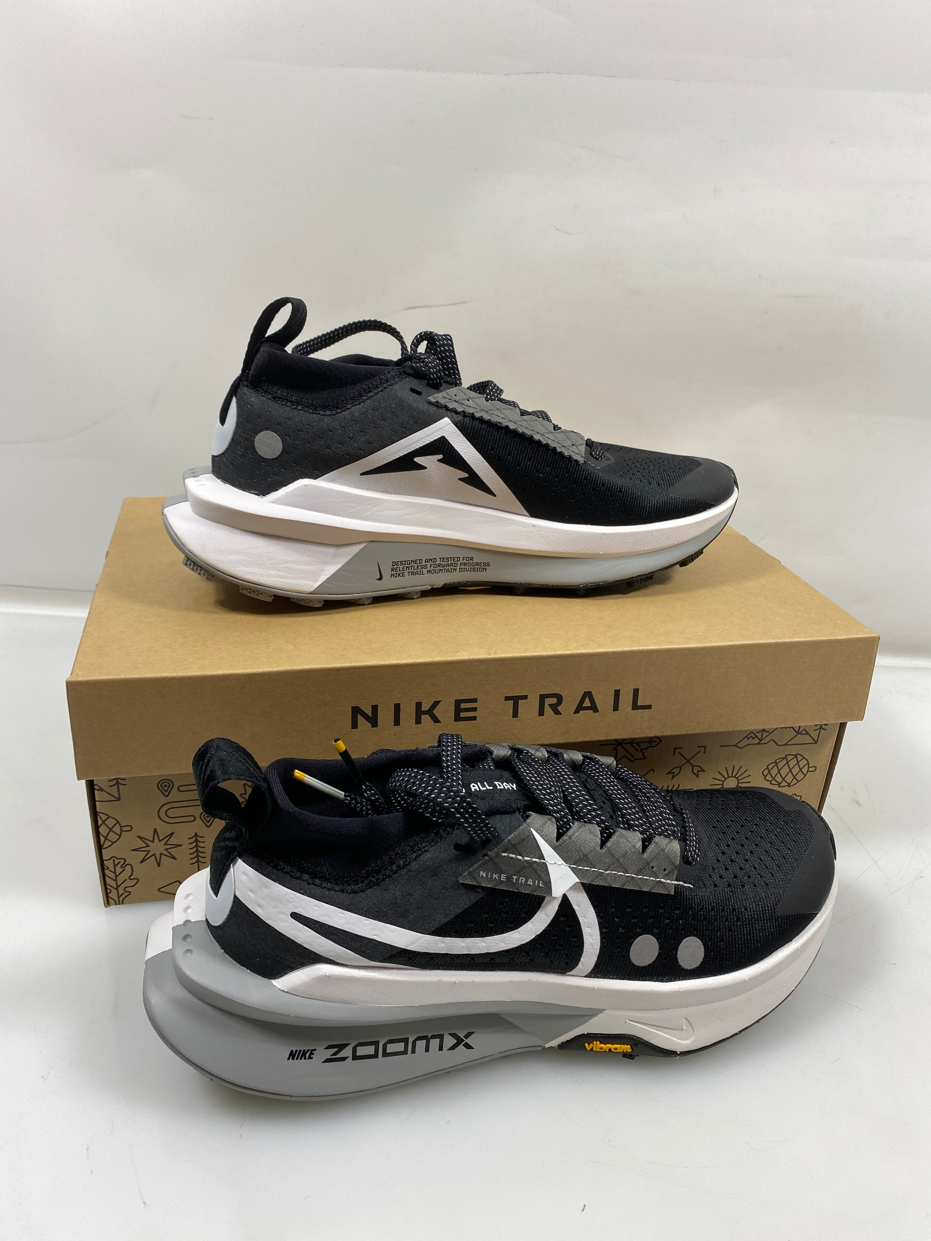 Women's Nike ZoomX Zegama Trail 2 Shoes Size 6.5