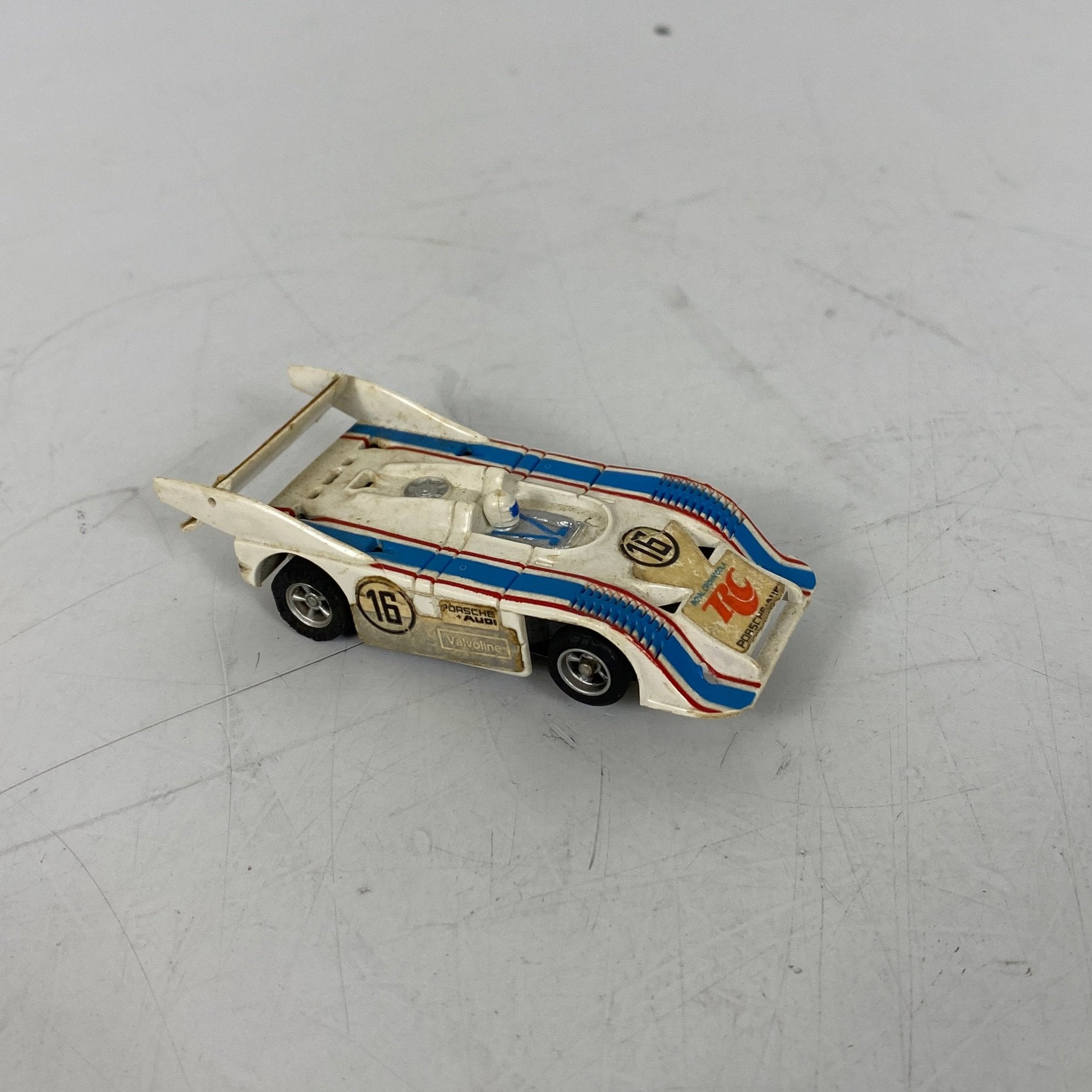 RC Cola White/Blue #16 Aurora AFX Porsche 917-10K