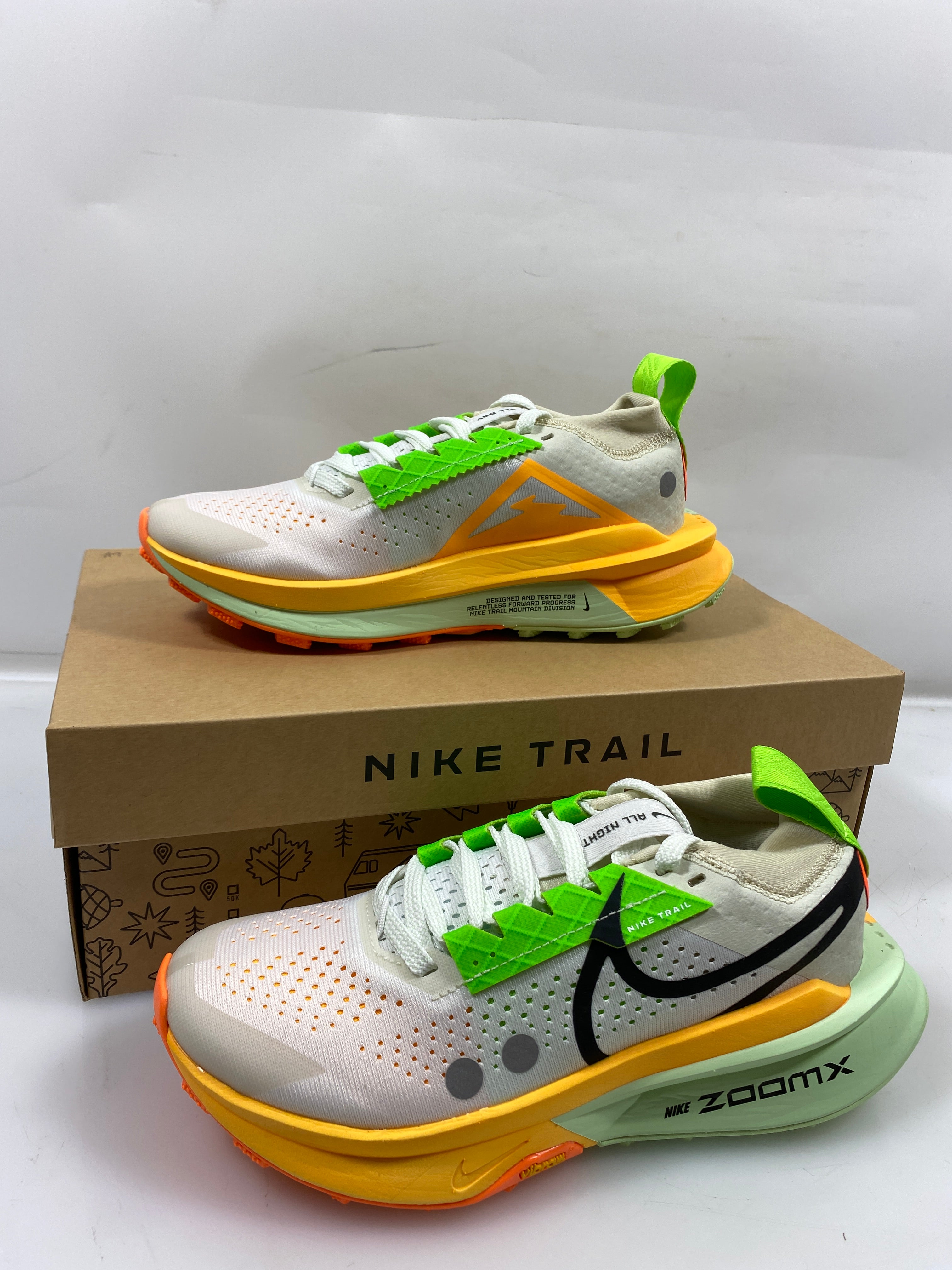 Women's Nike ZoomX Zegama Trail 2 Shoes Size 5