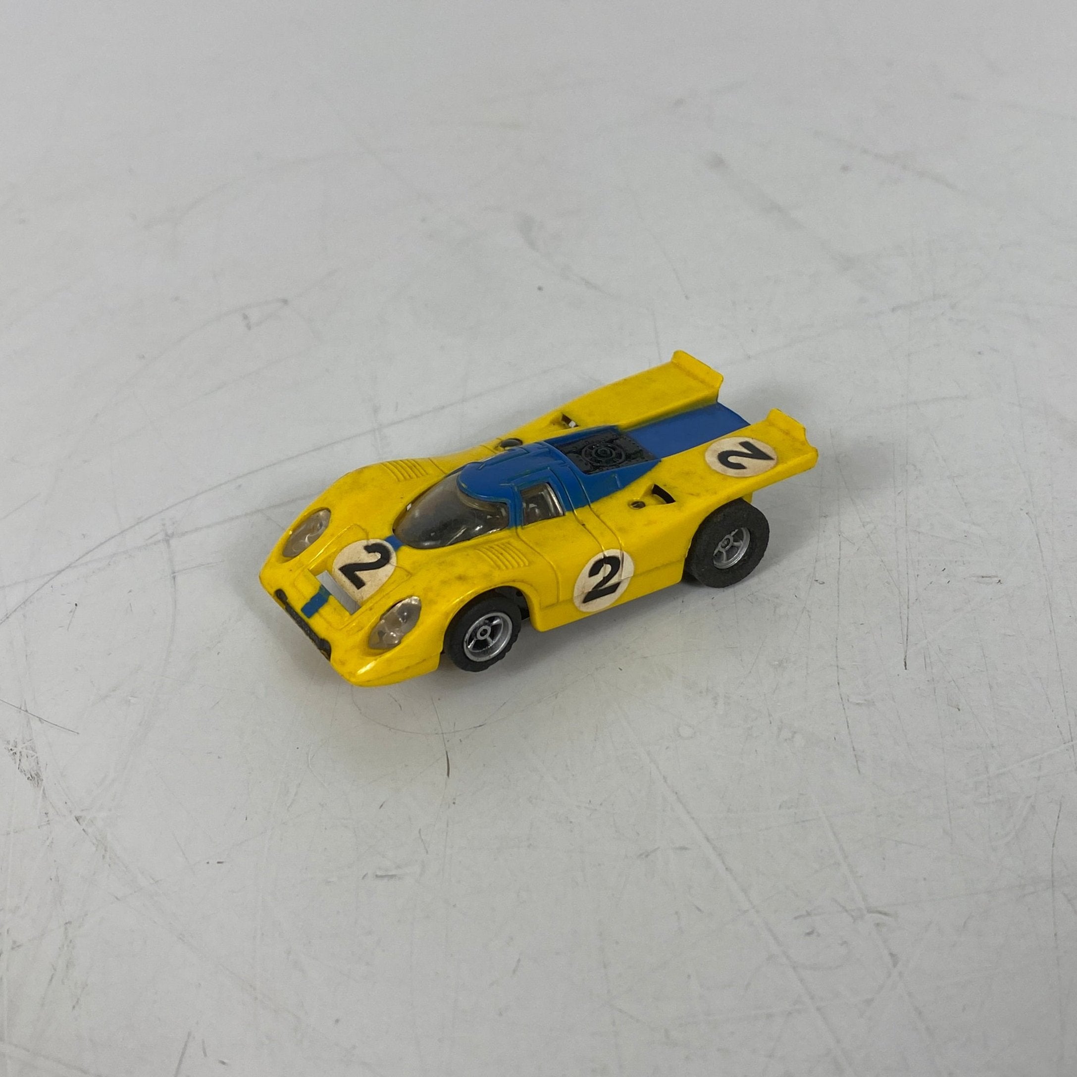 Aurora AFX Blue and Yellow Gulf #2 Porsche 917