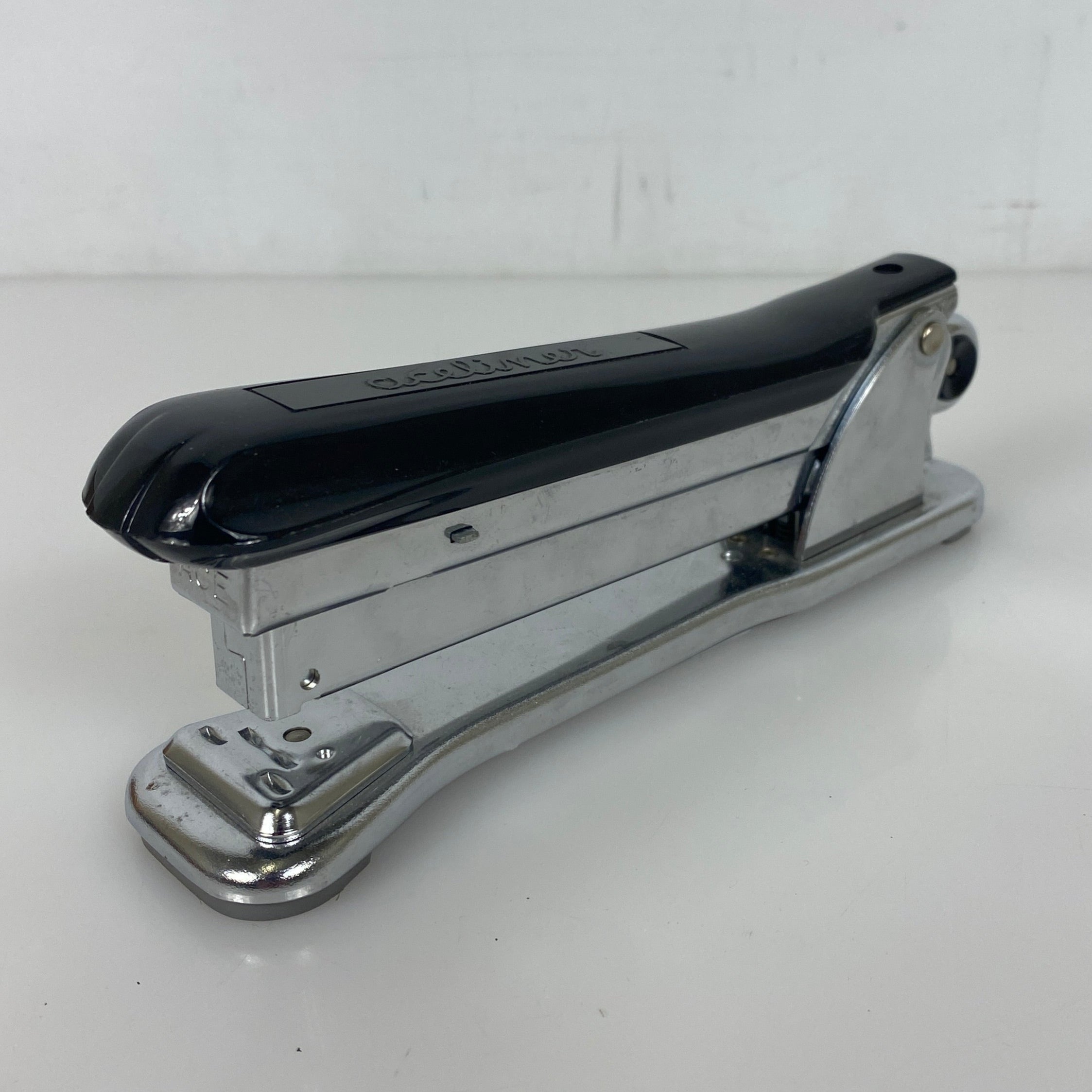 Ace Liner #502 Black and Silver Desktop Stapler
