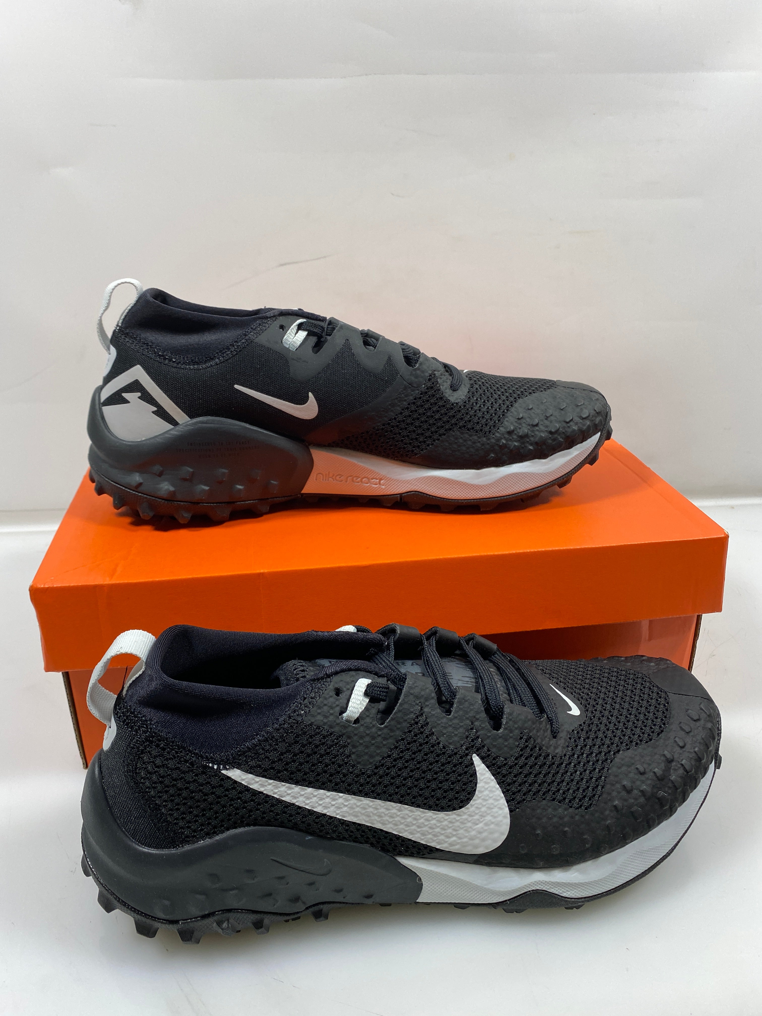 Women's Nike Wildhorse 7 Black Running Shoes Size 9.5