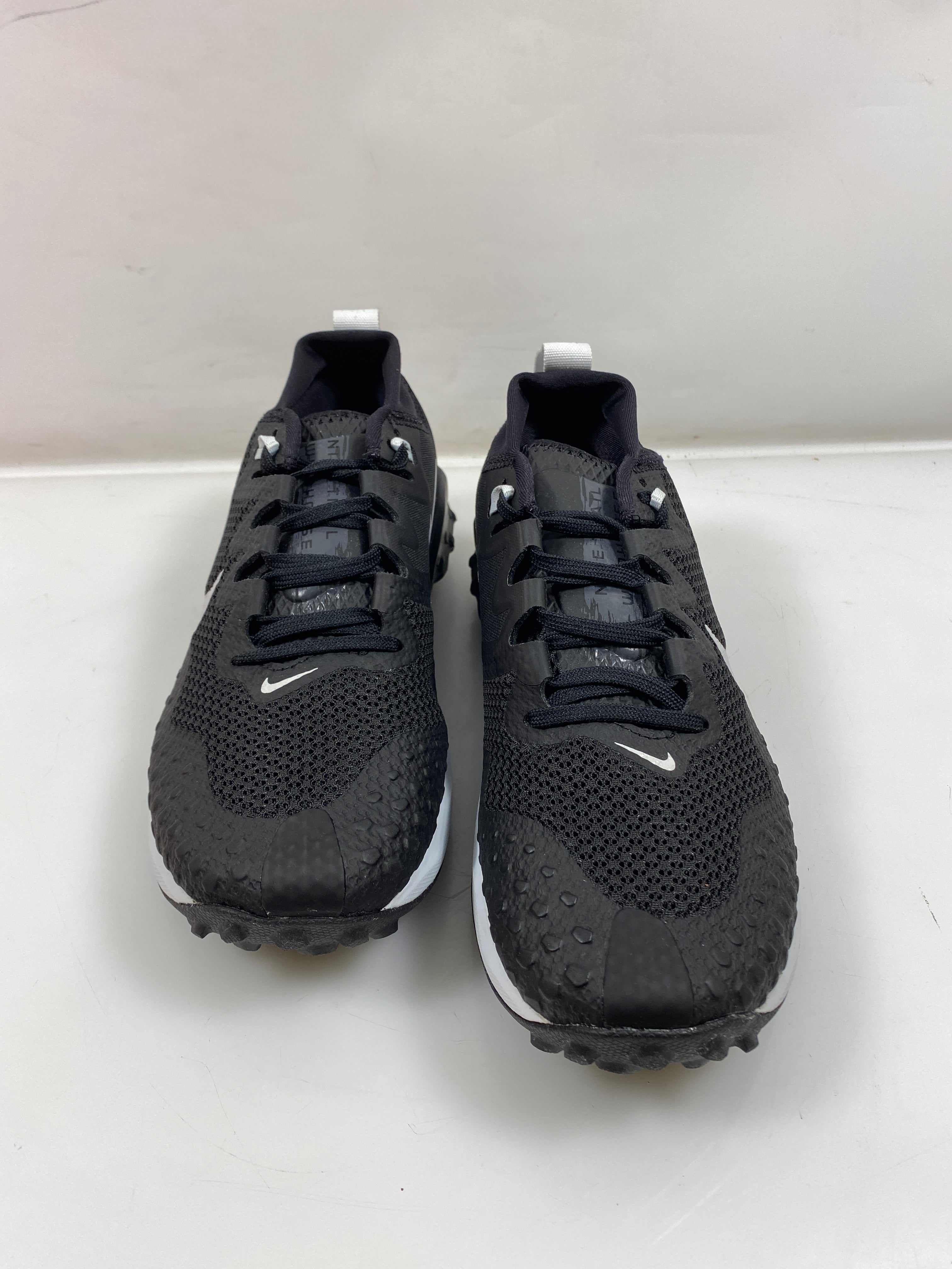 Women's Nike Wildhorse 7 Black Running Shoes Size 8